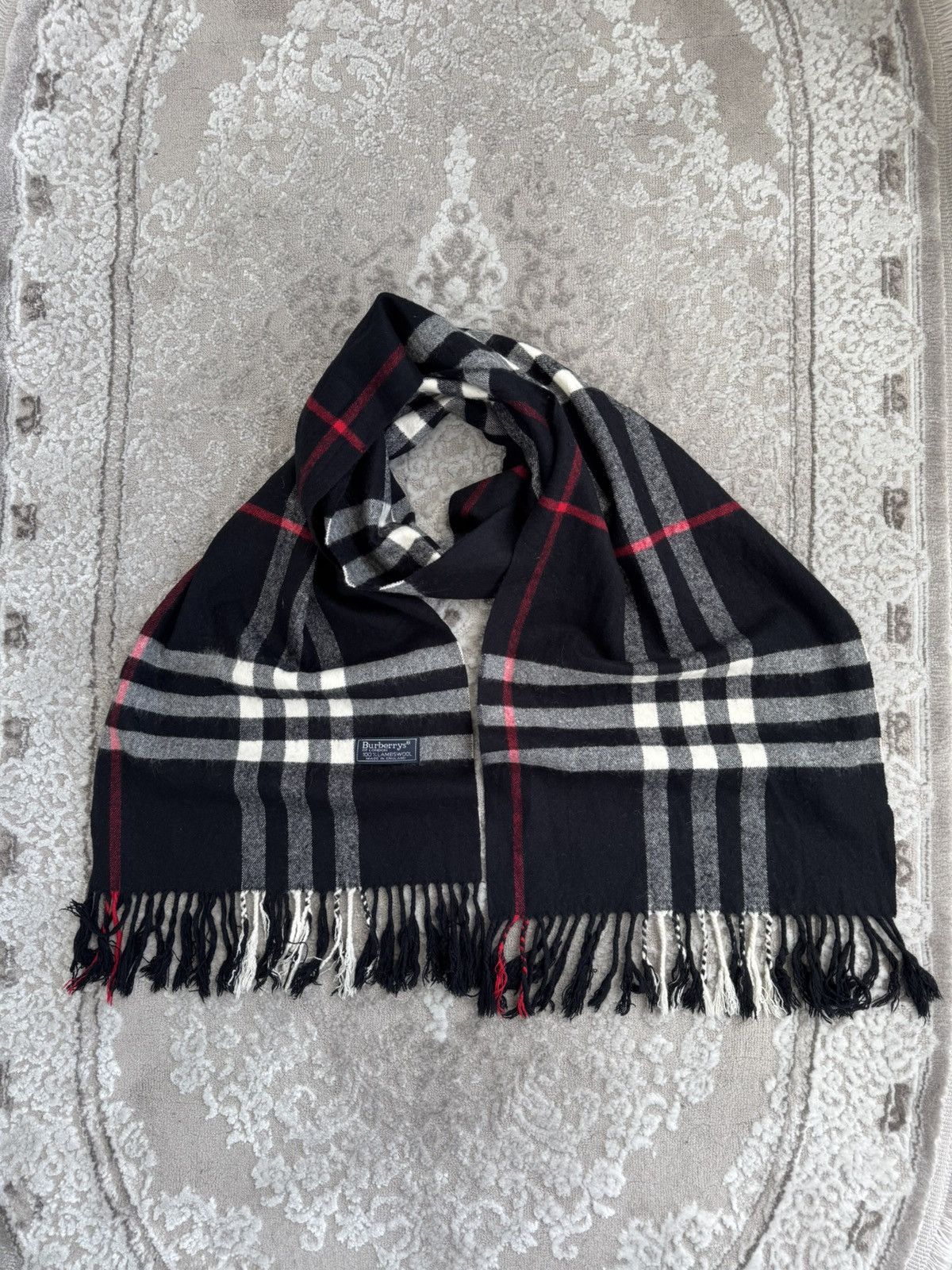 Burberry Burberry’s scarf vintage rare VTG wool England Size ONE SIZE - 2 Thumbnail
