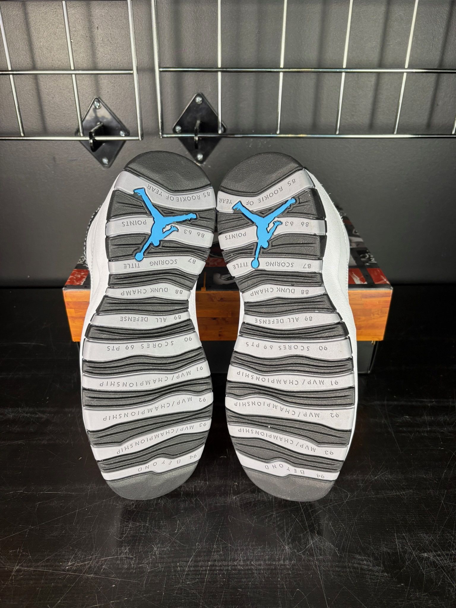 Jordan Brand Air Jordan 10 Retro OG "Steel" - Size 9 Size US 9 / EU 42 - 4 Thumbnail