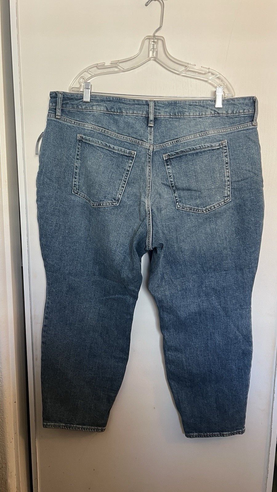 Old Navy Old Navy High-Rise Curvy Straight Plus Size Jeans Size 42" / US 20 - 4 Thumbnail