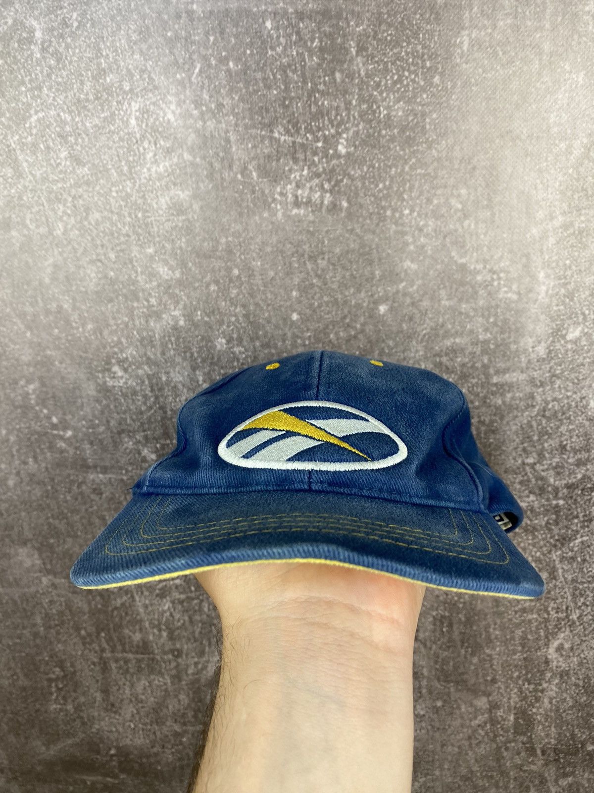 Reebok Reebok Cap Vintage 90s Velvet Big Logo Hat Size ONE SIZE - 3 Thumbnail