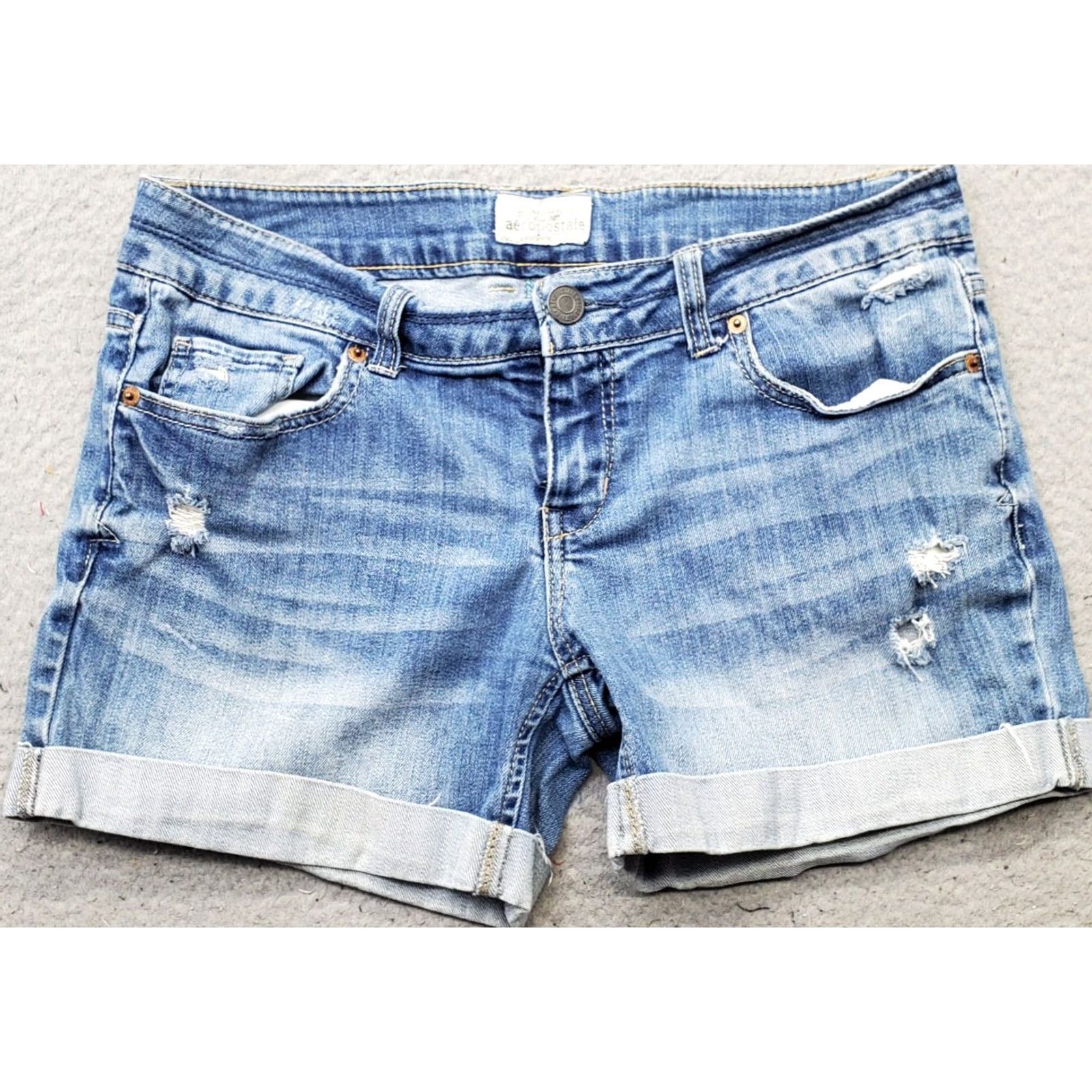 Vintage Aéropostale Denim Shorts Womens 7/8 Blue Flat Front Y2K Cuffed Hem Distressed Shirt Size 28" / US 6 / IT 42 - 2 Thumbnail