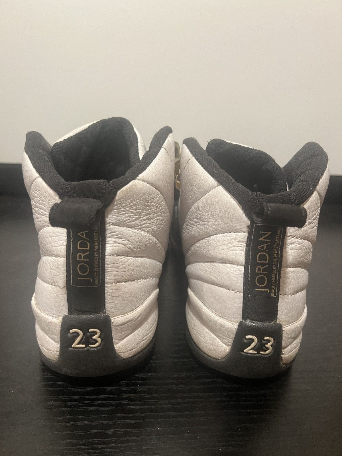Nike SIZE 7 MEN - Nike Air Jordan 12 Retro Royalty White Size US 7 / EU 40 - 4 Thumbnail