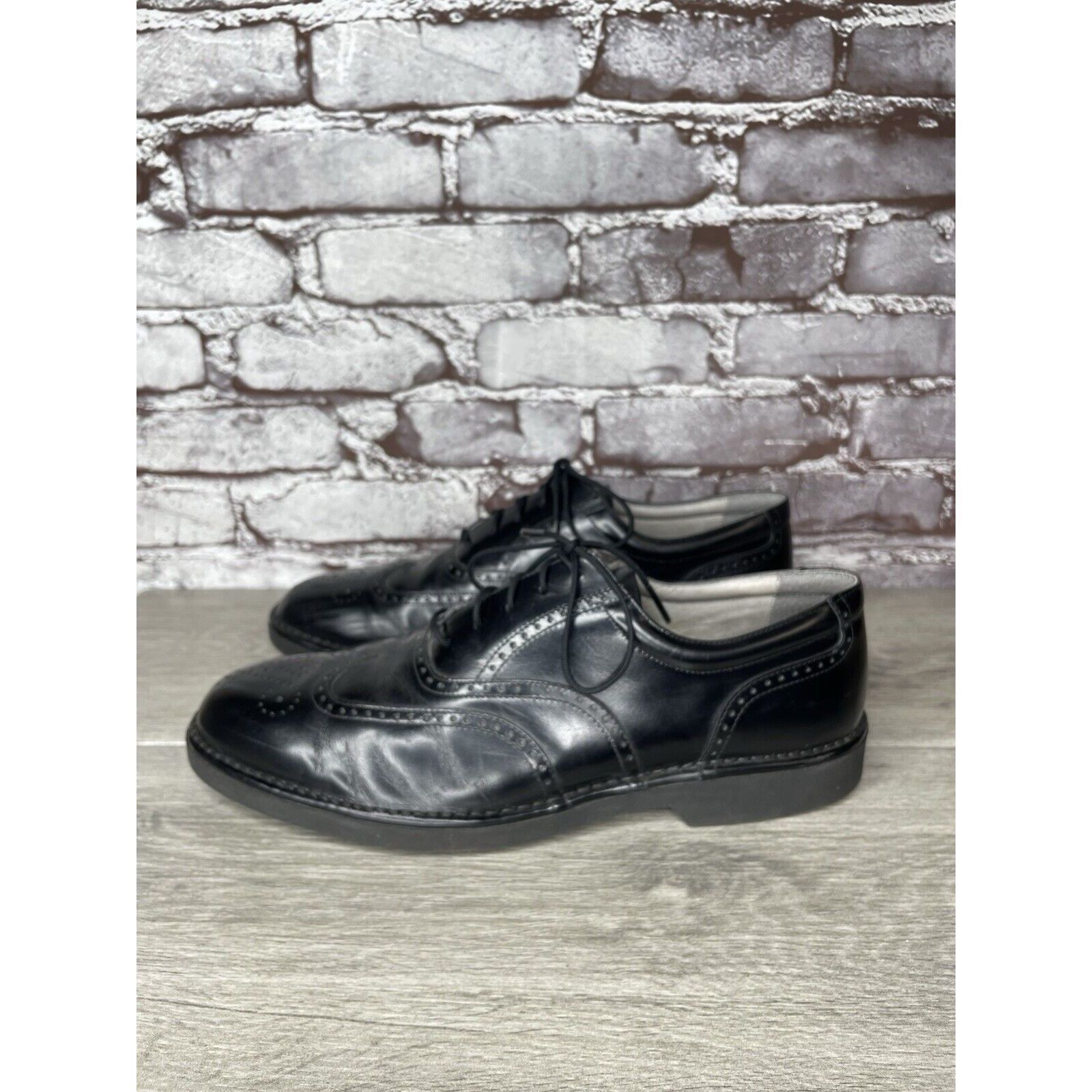 Rockport Rockport Dressports Black Leather Wingtip Oxfords Vibram Sol Size US 9.5 / EU 42-43 - 2 Thumbnail