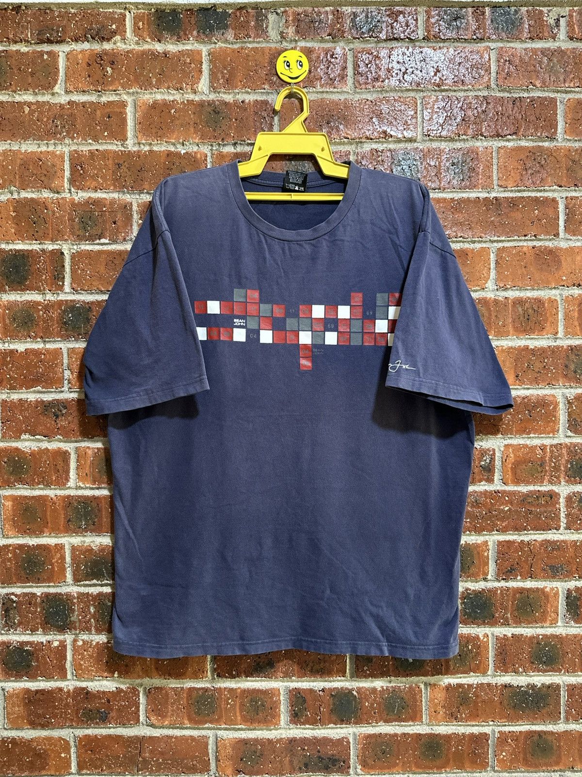 Sean John Thrashed Vintage Sean John Sun Faded Tee Size US XL / EU 56 / 4 - 2 Thumbnail