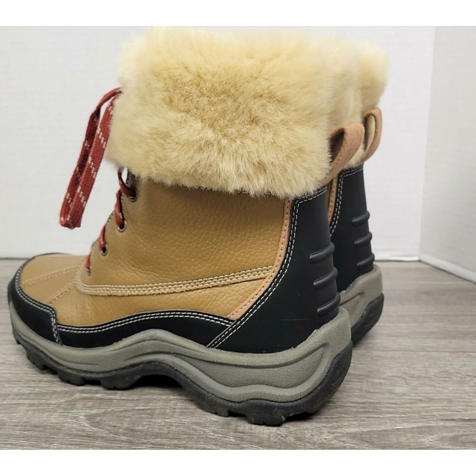 Clarks Clarks Mazlyn Arctic Duck Boots Womens 6.5 M Brown Leather Faux Fur Duck Snow Boot Womens Shoes Size US 7 / IT 37 - 4 Thumbnail