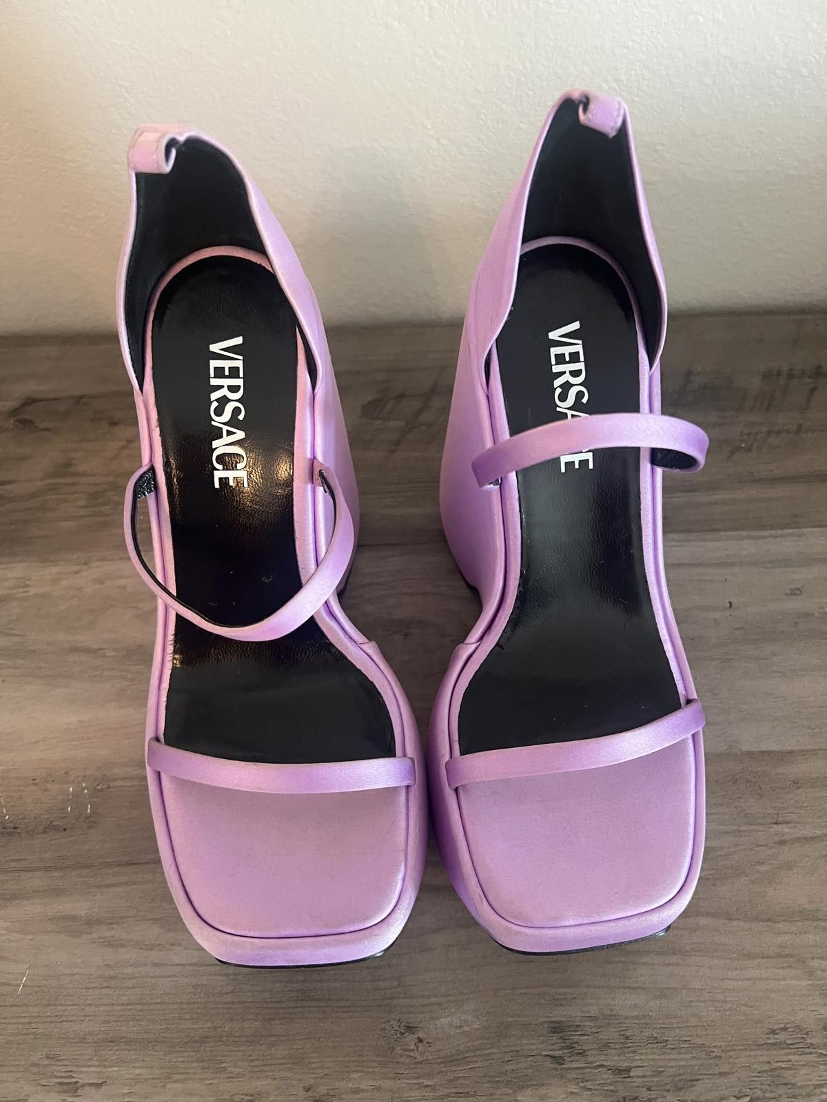 Versace Versace Lilac Purple Satin Platform Sandals 170mm Size 37.5 Size US 7 / IT 37 - 1 Thumbnail