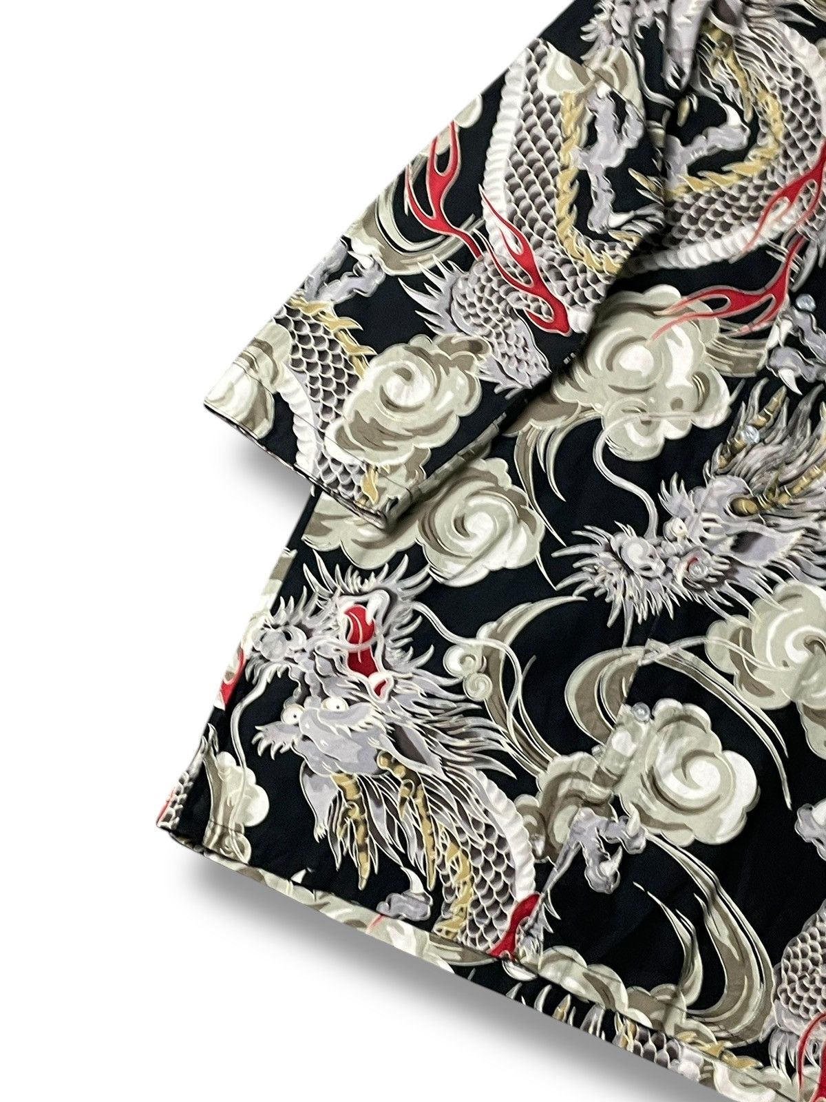 Japanese Brand Koikuchi Brand Dragon Patterned Button Up Shirts (59) Size US S / EU 44-46 / 1 - 3 Thumbnail