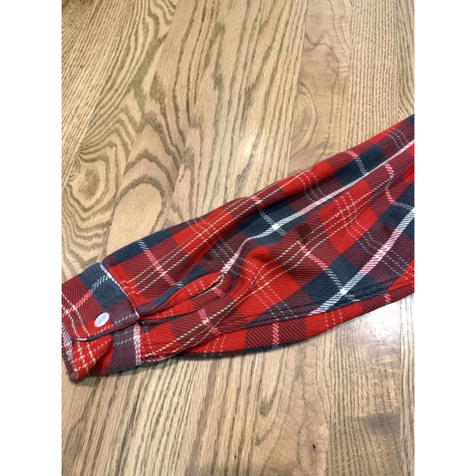 Vintage VINTAGE Winter King Cotton Flannel Shirt Plaid Long Sleeve Mens S Red Button-Up 60s 50s Retro Size US S / EU 44-46 / 1 - 3 Thumbnail