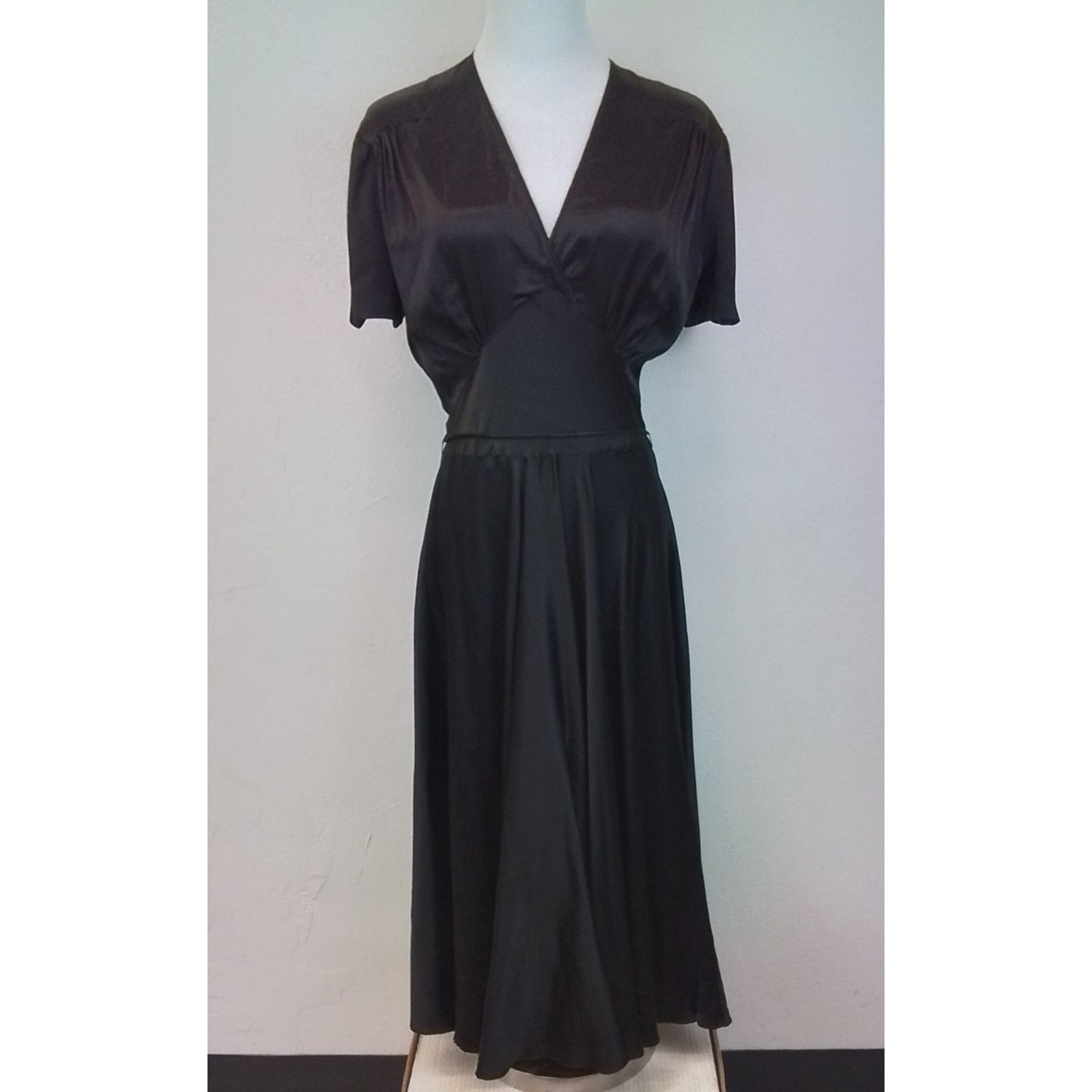 Rochas Rochas Silk Dress Women's IT 40 US 4 Black A-line V-neck Size S / US 4 / IT 40 - 2 Thumbnail
