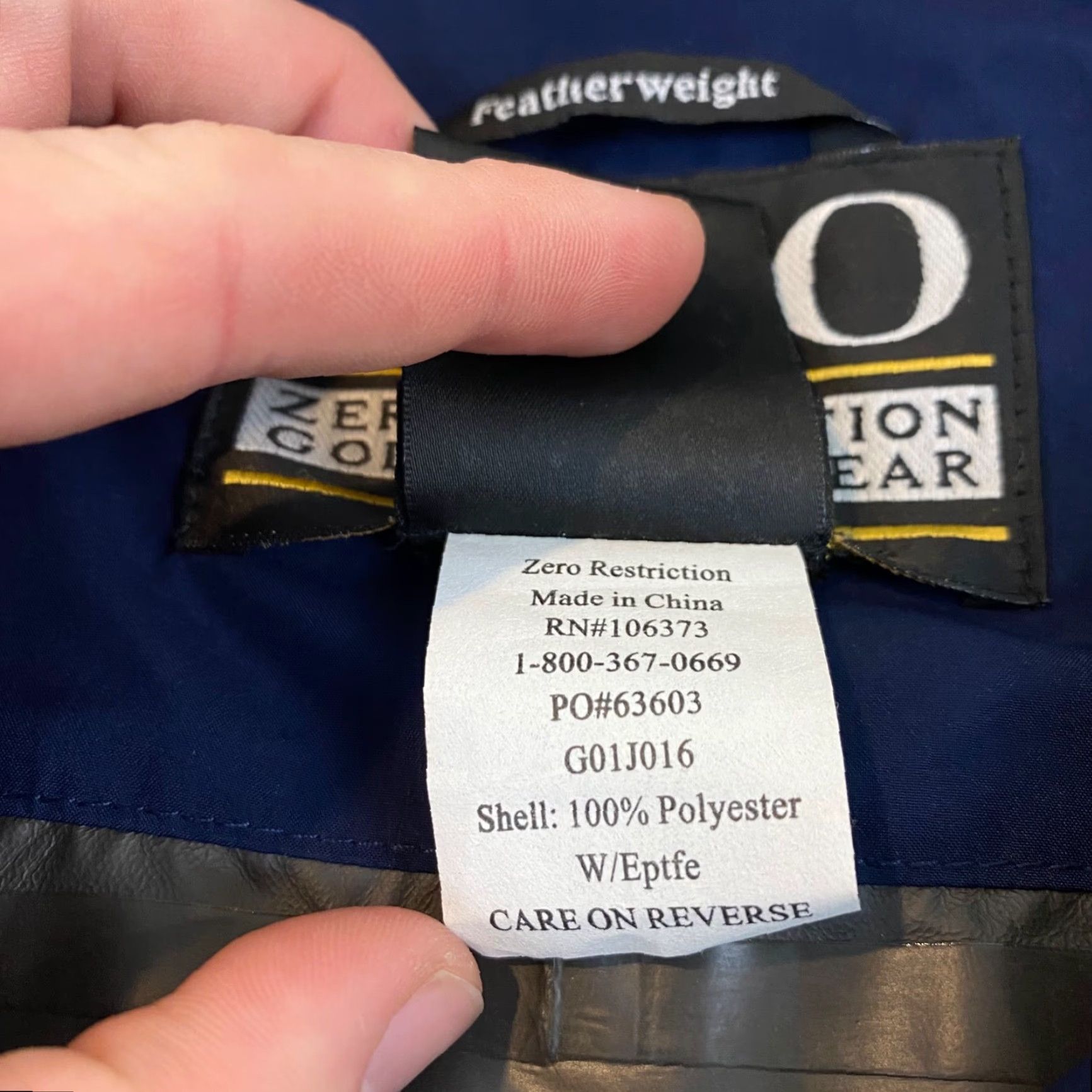 Rains University of Delaware Jacket Mens Medium Navy Blue Gore-Tex Football Hens Rain Size US M / EU 48-50 / 2 - 6 Thumbnail