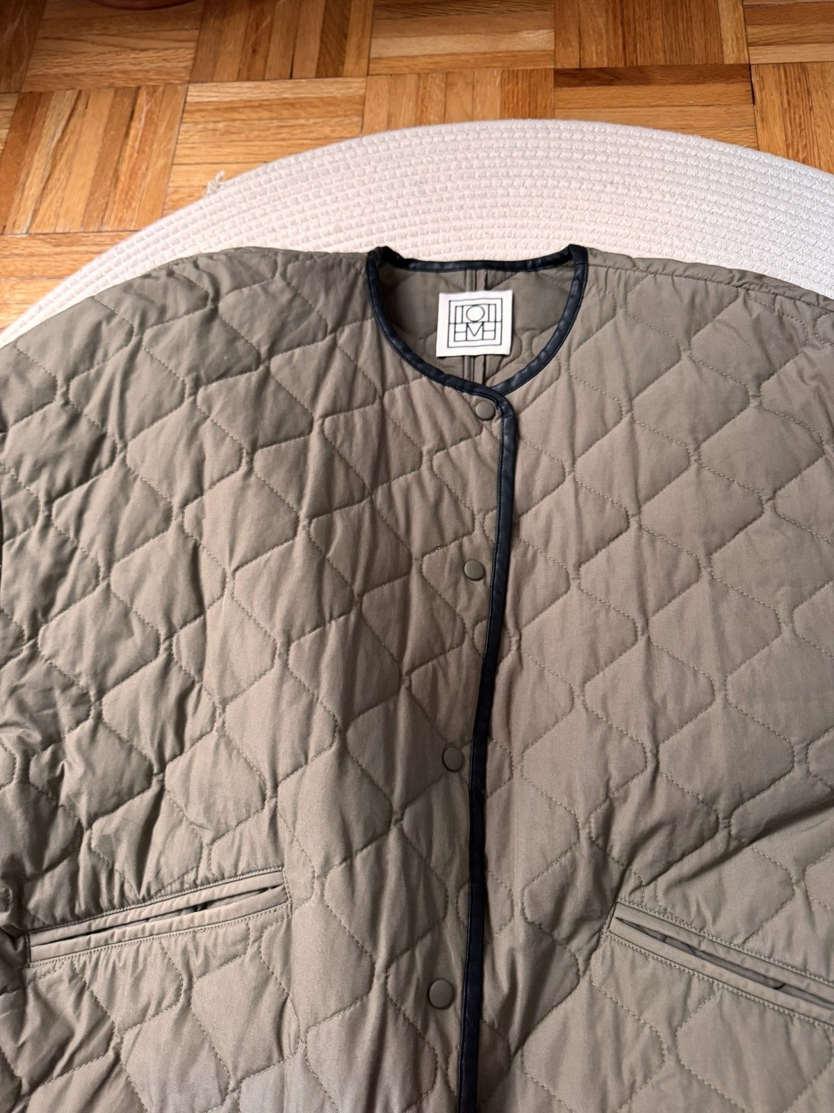 Toteme Toteme Quilted Cotton Jacket in Marsh Green olive khaki XS Size XS / US 0-2 / IT 36-38 - 2 Thumbnail