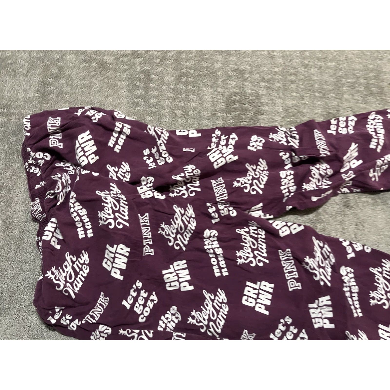 Victoria's Secret Victoria's Secret PINK Lounge Pants Christmas Burgundy Cotton Blend Medium Womens Size 32" / US 10 / IT 46 - 4 Thumbnail