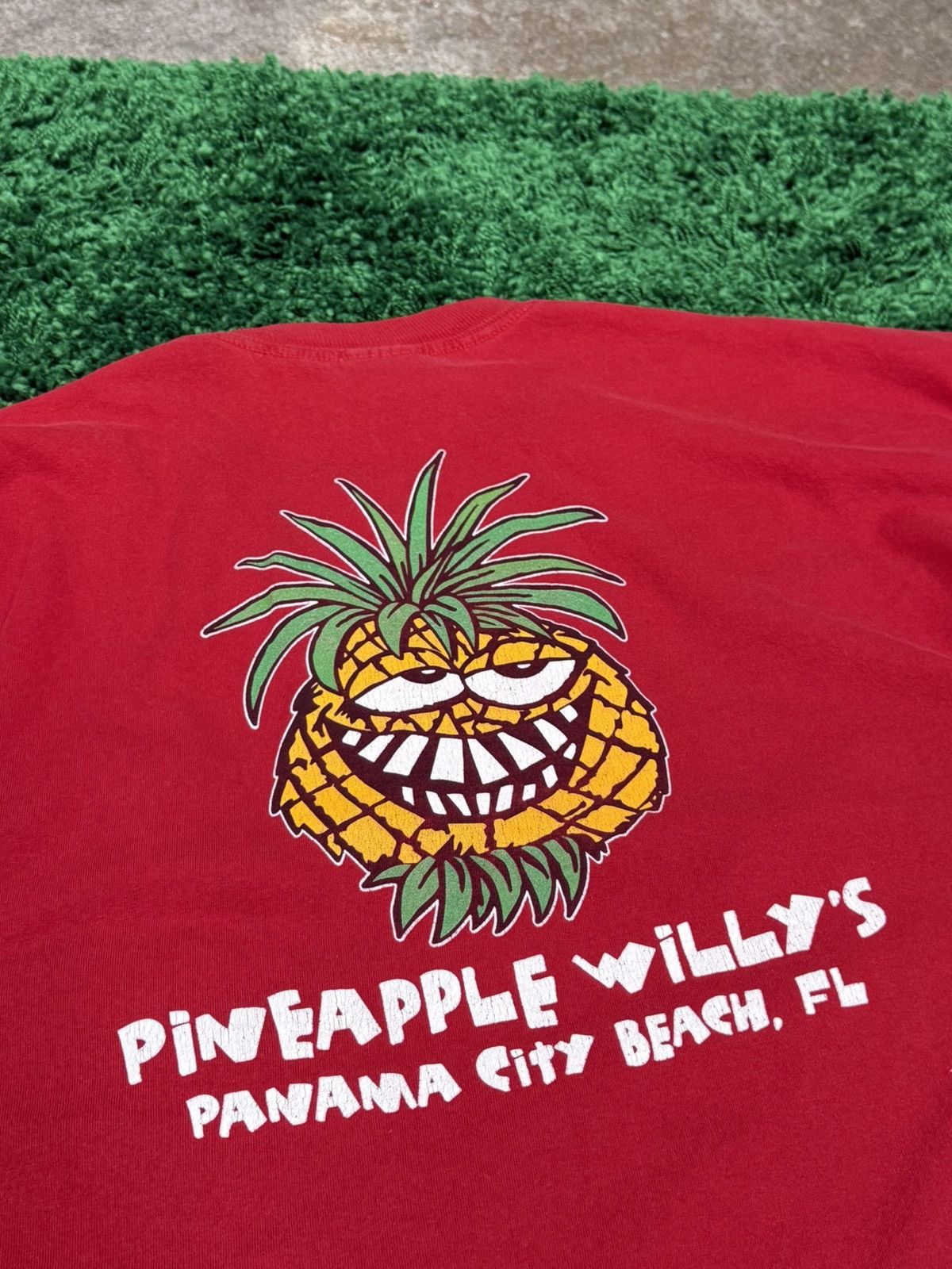 Vintage Pineapple Willey Willy Fruit Smoke Shop Weed Red Tee 2XL XXL Size US XXL / EU 58 / 5 - 3 Thumbnail