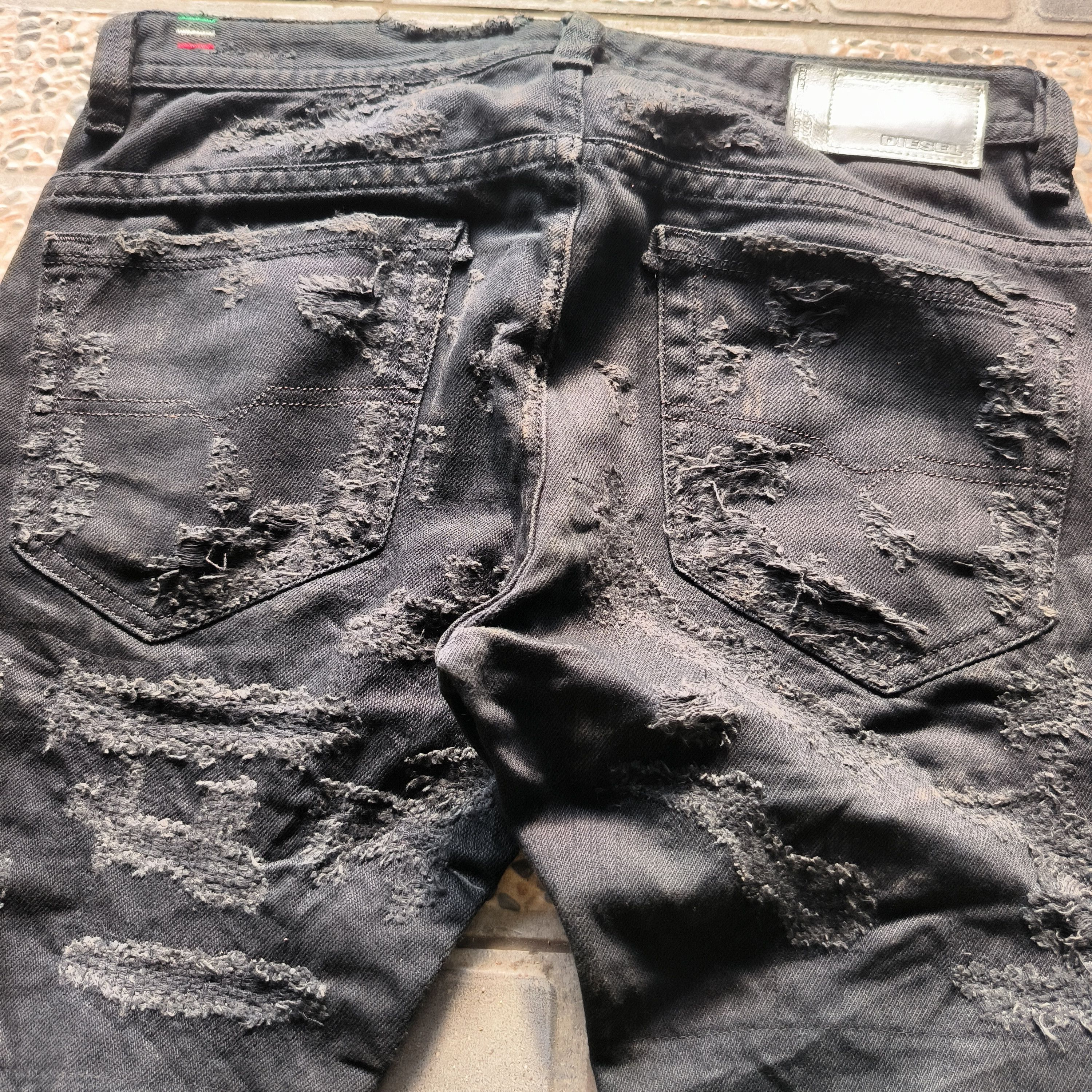 Diesel Archive Diesel Distressed Undercover Style Jeans Size US 30 / EU 46 - 12 Thumbnail