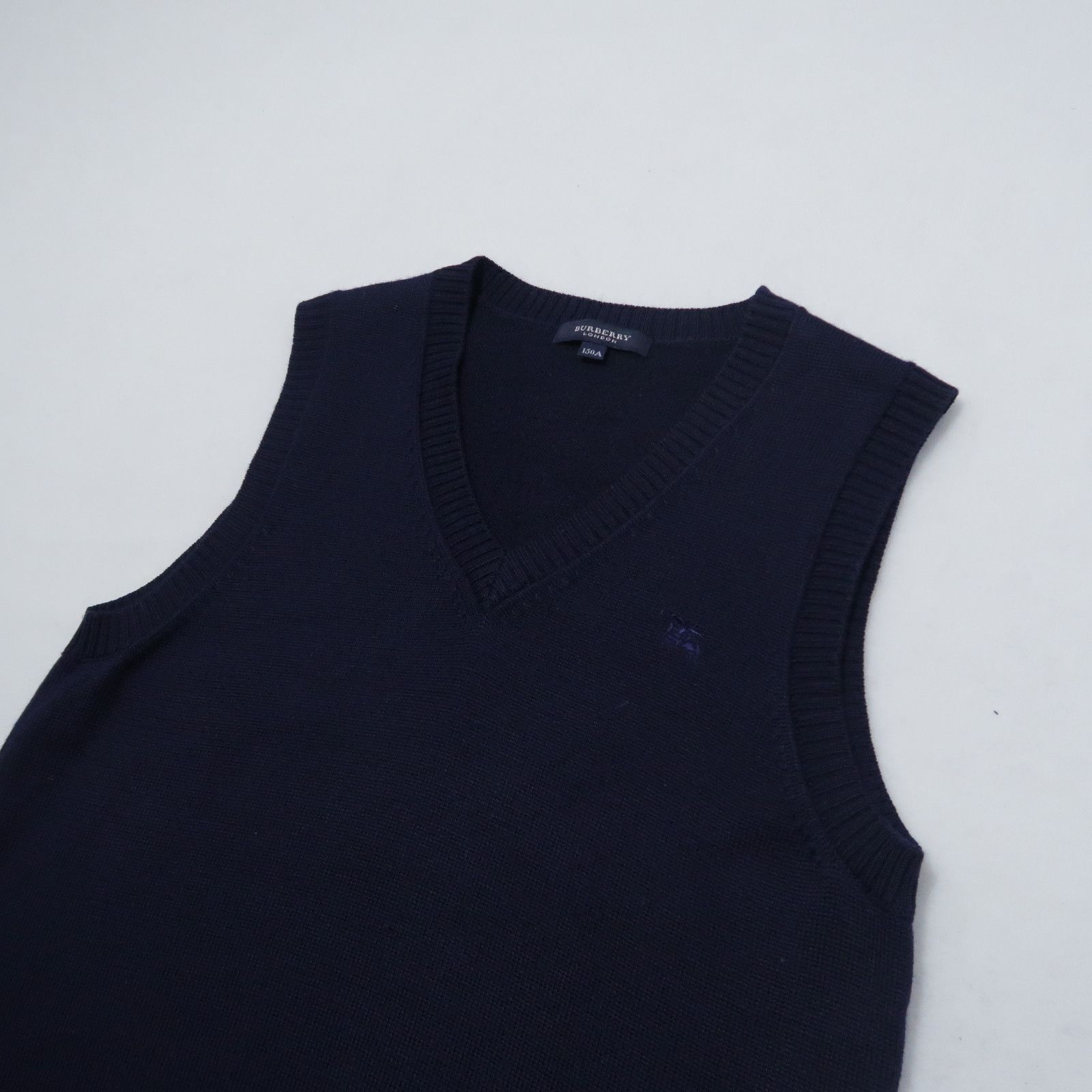 Burberry Vintage 90s Burberry London Navy on Navy Vest Knitwear Size US XS / EU 42 / 0 - 3 Thumbnail