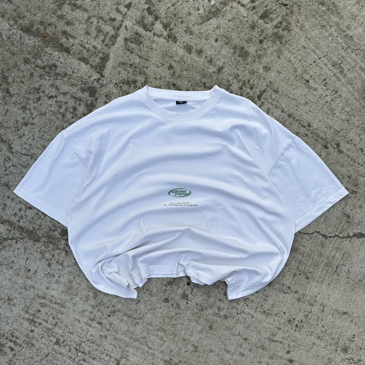 20471120 Vintage Man’s Cropp T-shirts Big Logo Boxy Fit Size XL Y2K Size US XL / EU 56 / 4 - 1 Thumbnail