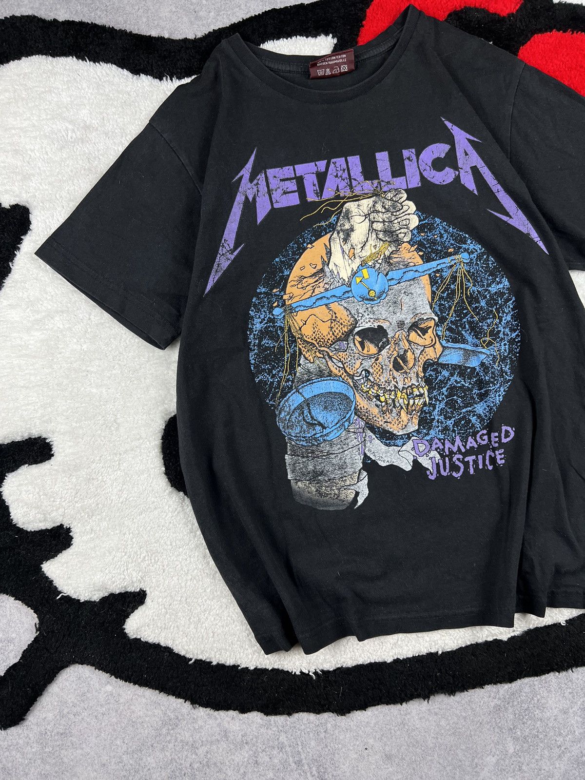 Band Tees Vintage Metallica Damaged Justice Skulls Rhinestones Y2K Tee Size US M / EU 48-50 / 2 - 2 Thumbnail