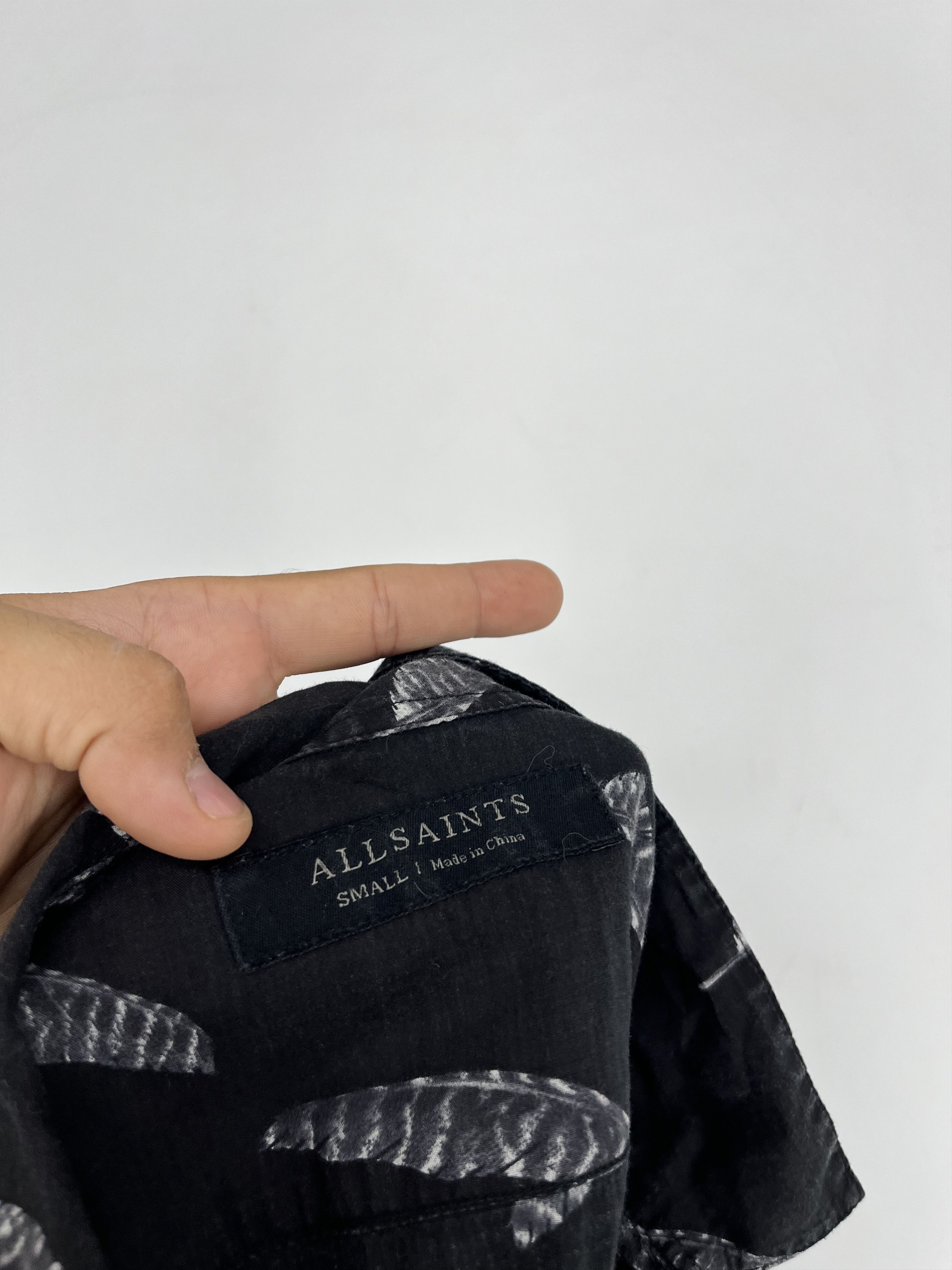 Allsaints × Vintage Vintage Y2K Allsaints Hawaiian Shirt Art Hype Size S Size US S / EU 44-46 / 1 - 11 Thumbnail