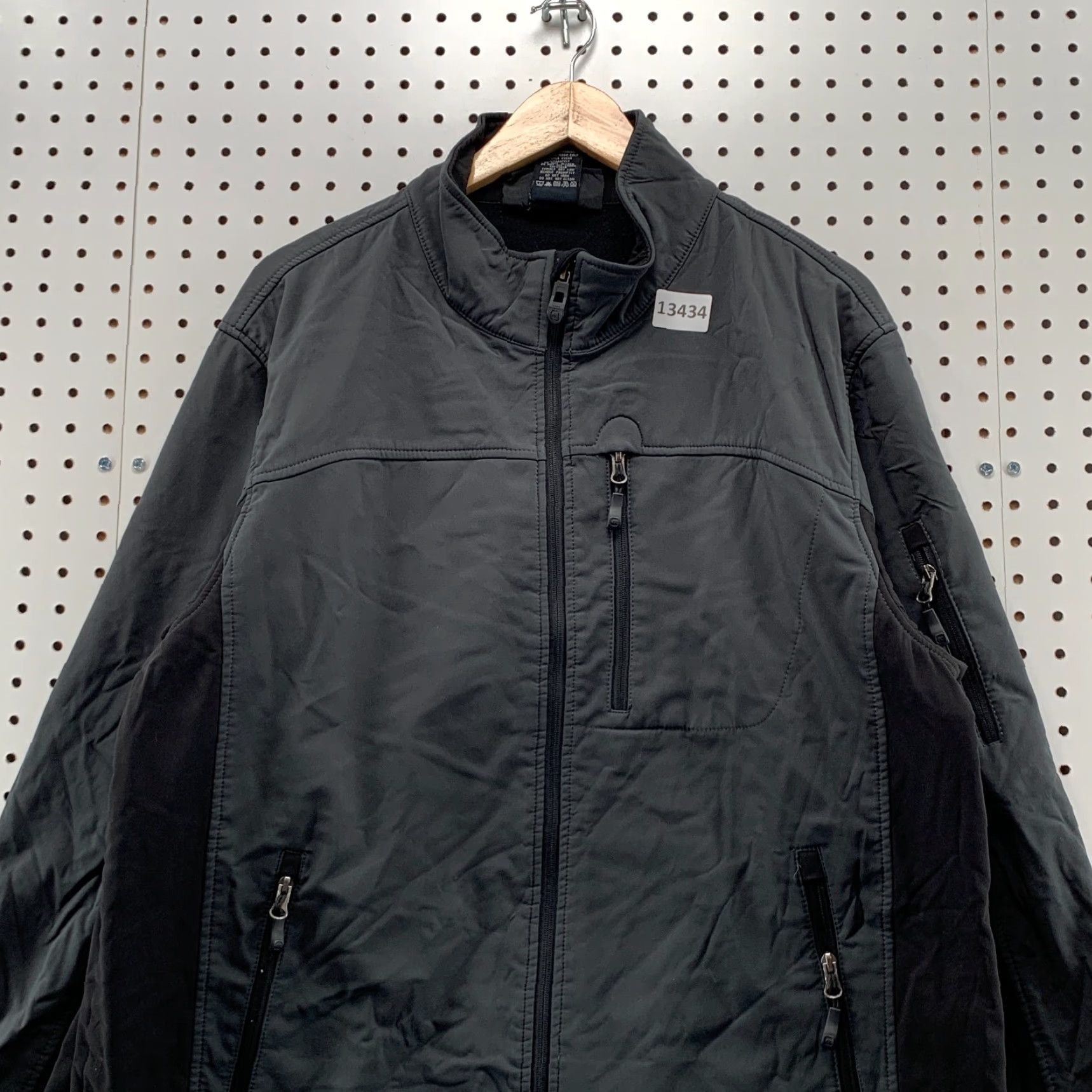 Free Country VINTAGE Free Country Black Full Zip Jacket Mens Large Polyester Blend Casual Wear Jacket Size US L / EU 52-54 / 3 - 6 Thumbnail