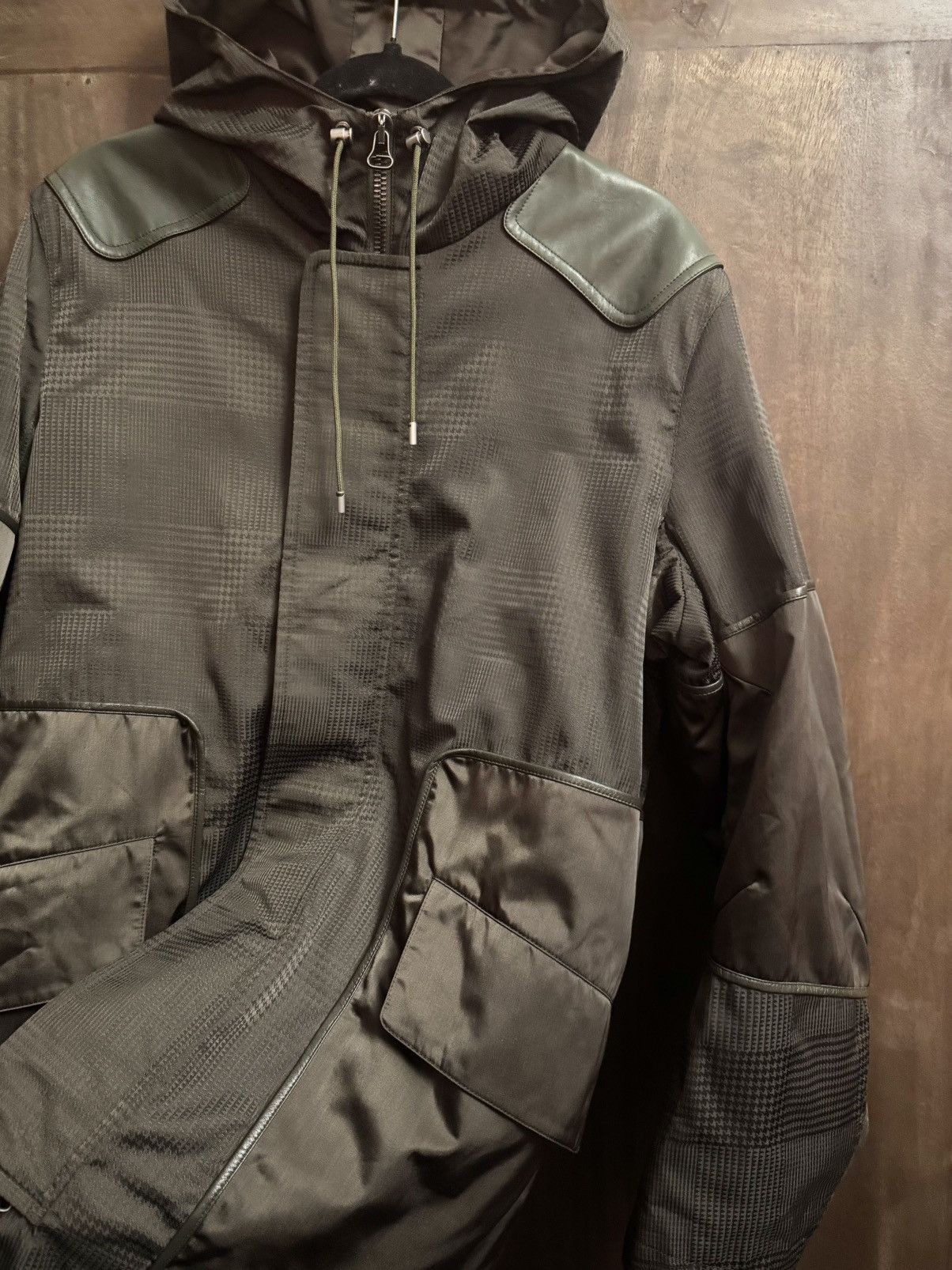 Cerruti 1881 cerruti 1881 runway jacquard & leather parka coat 48 Size US M / EU 48-50 / 2 - 11 Thumbnail