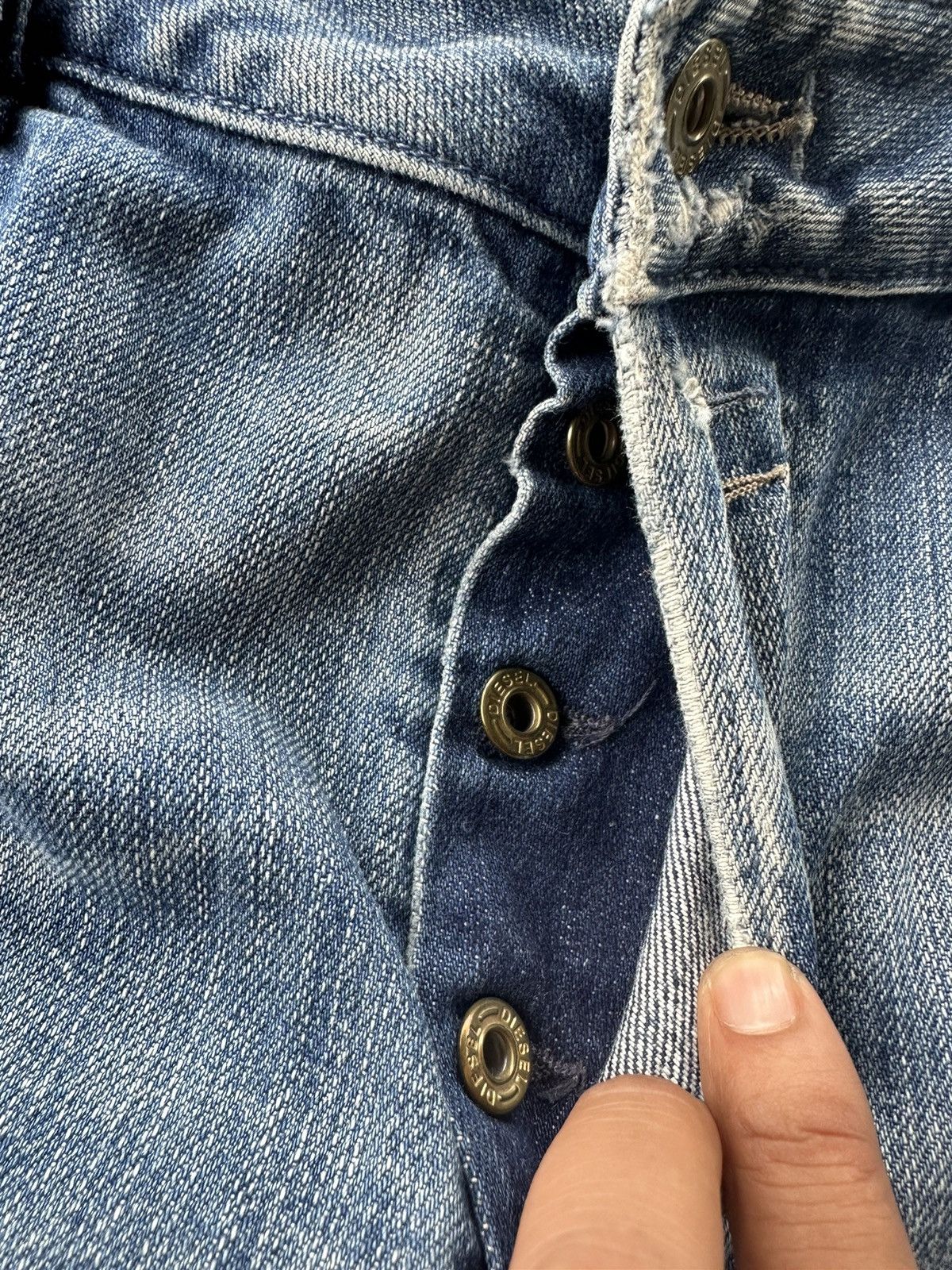 Diesel Vintage Diesel Industries Faded Wash Denim Size 31 D100 Size US 31 - 13 Thumbnail