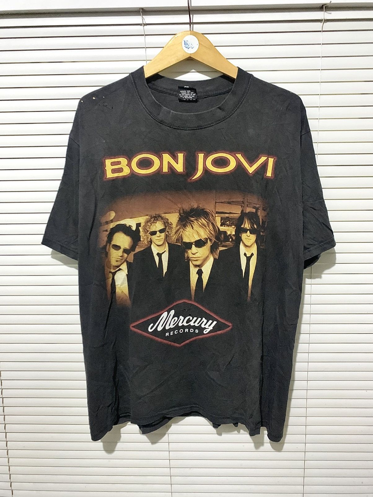 Band Tees VINTAGE BON JOVI MERCURY RECORDS T-SHIRT Size US XL / EU 56 / 4 - 1 Thumbnail