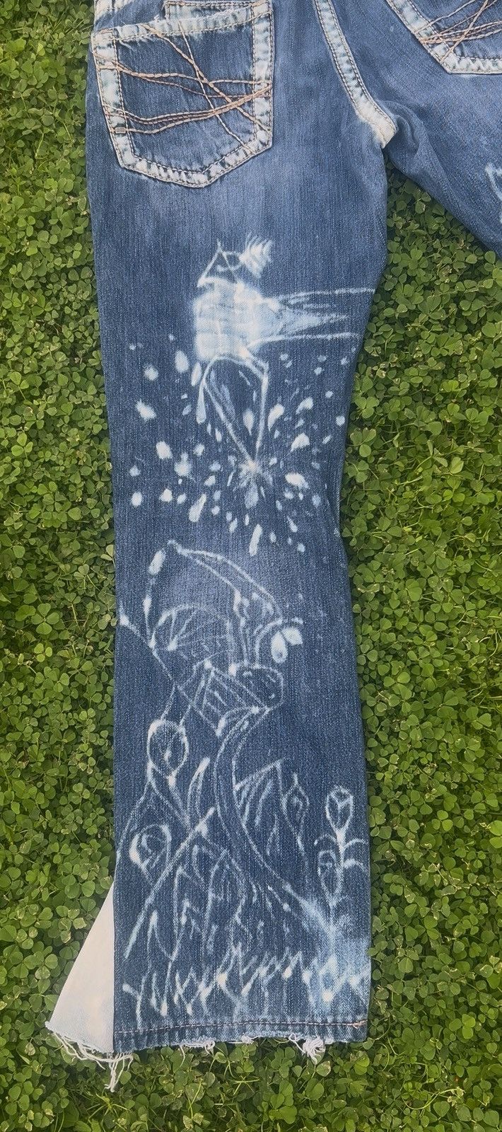 Other Bleached painted blue jeans Size US 32 / EU 48 - 3 Thumbnail