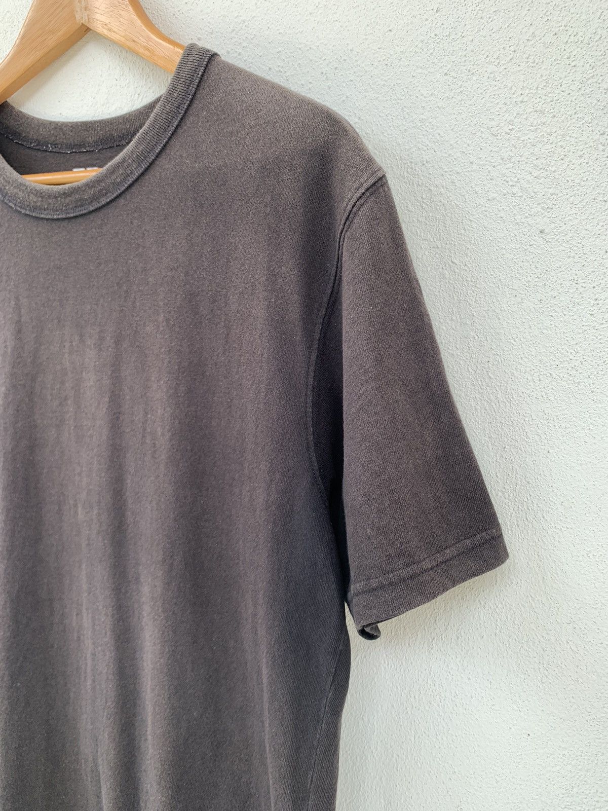 Uniqlo Thrashed Faded Lemaire X Uniqlo Plain Tee Size US M / EU 48-50 / 2 - 4 Thumbnail