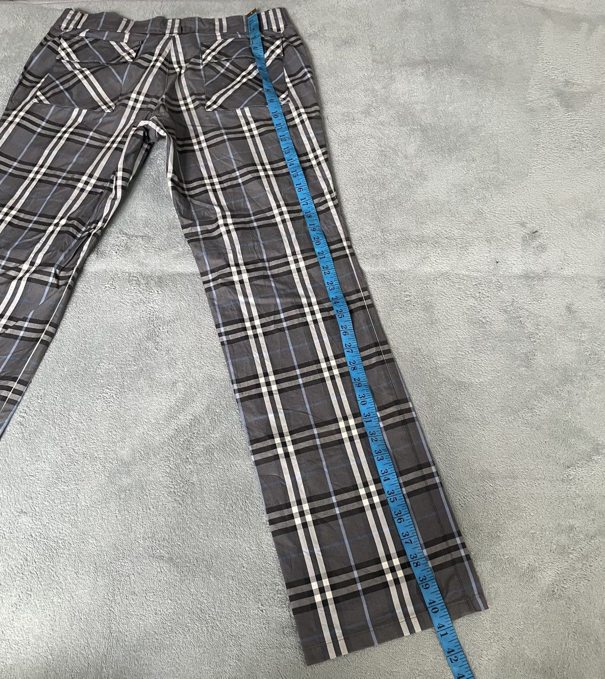 Burberry AUTHENTIC BURBERRY CLASSIC CHECK PANTS Size US 32 / EU 48 - 13 Thumbnail