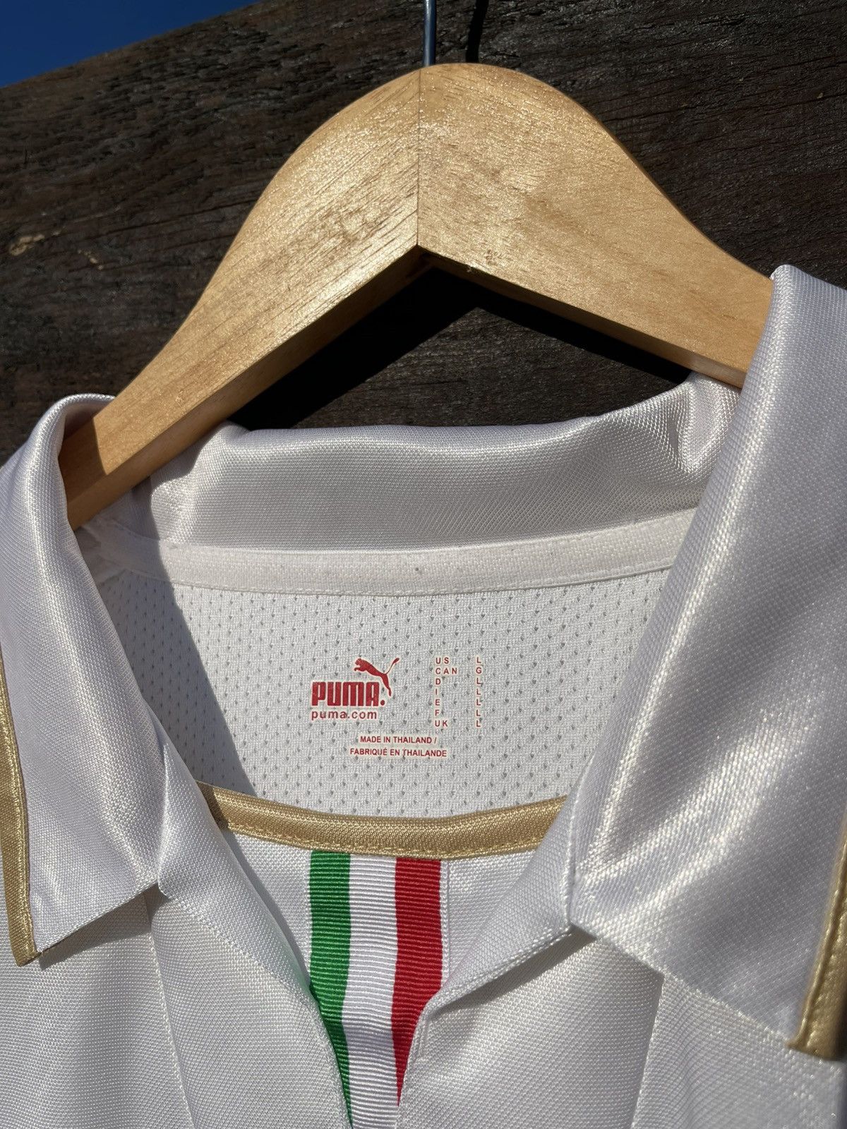 Puma 2008 Puma Italy Vintage soccer jersey white/gold Size US L / EU 52-54 / 3 - 6 Thumbnail