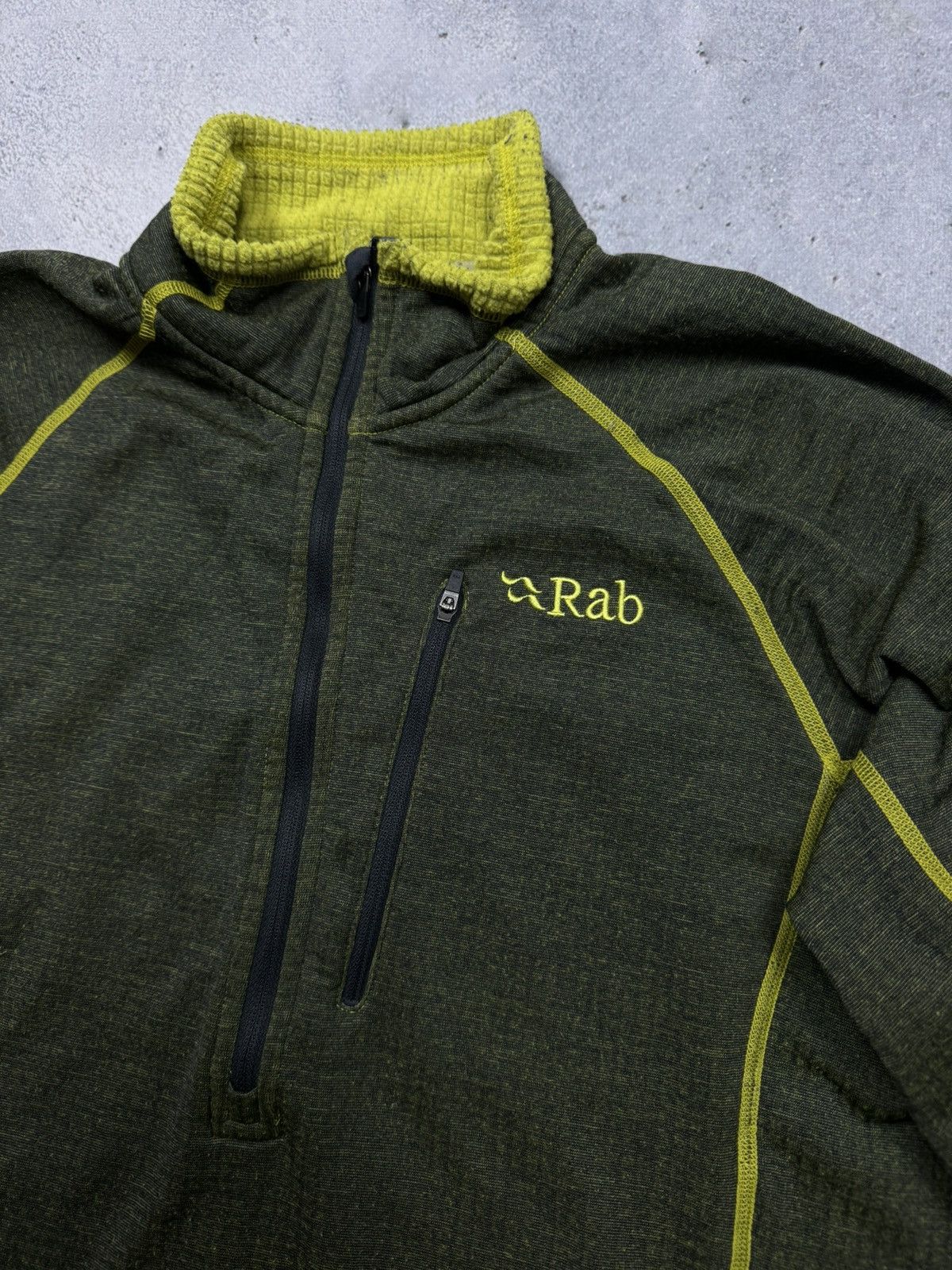 Vintage Rab pull on 1/2 zip fleece Size US L / EU 52-54 / 3 - 3 Thumbnail