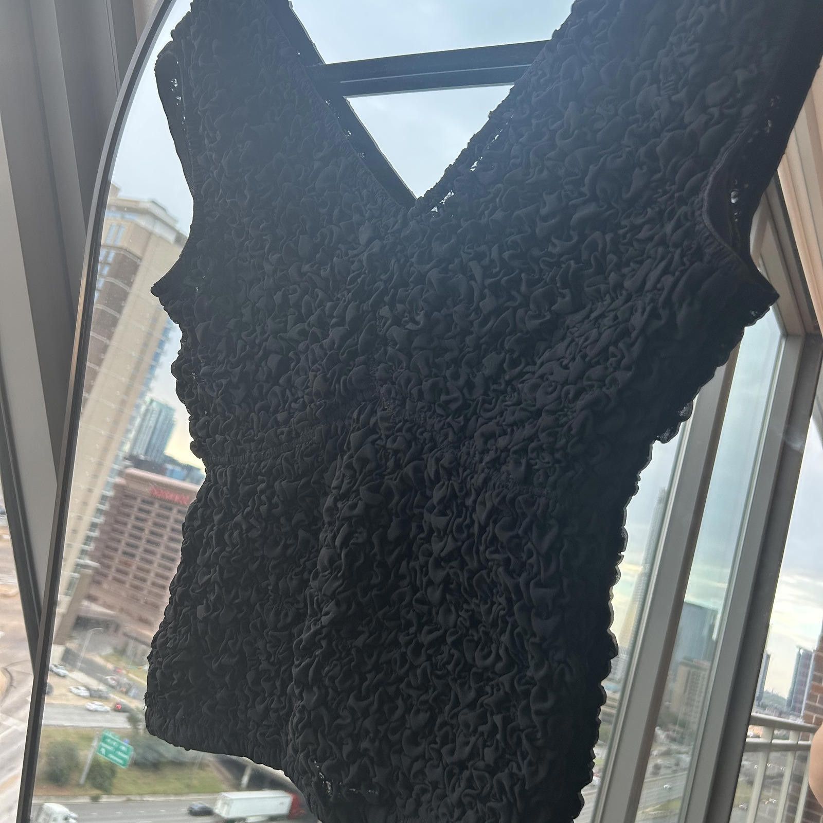 Designer Chic Black Textured Sleeveless Top Size XS / US 0-2 / IT 36-38 - 3 Thumbnail