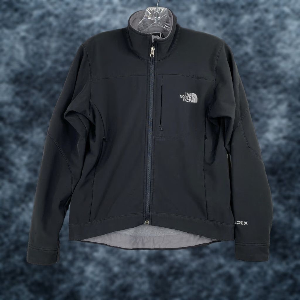The North Face **The North Face Women's XS Black Softshell Jacket Full Zip Mock Neck** User: **The North Face Women's XS Black Softshell Jacket Full Zip Mock Neck** Size XS / US 0-2 / IT 36-38 - 1 Thumbnail