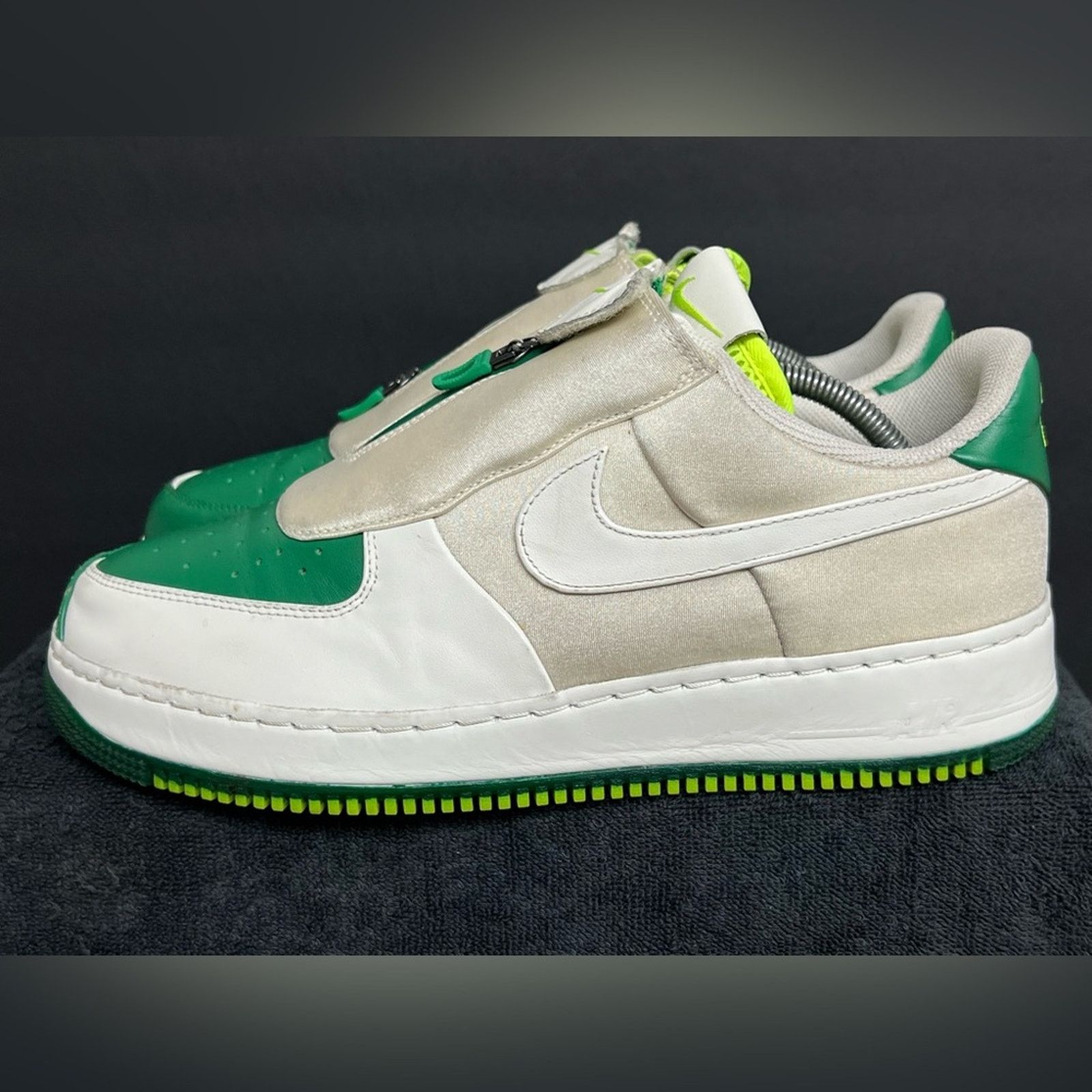 Nike Nike Air Force 1 Low The Glove Gary Payton White Green Volt Size US 12 / EU 45 - 1 Thumbnail