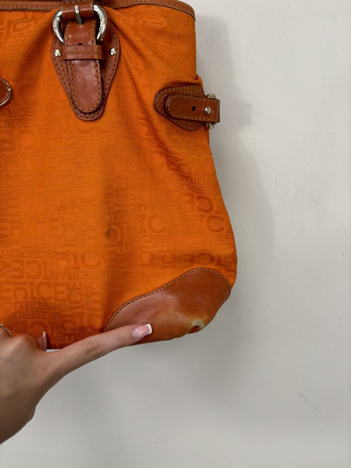 Iceberg Iceberg Vintage Designer Rare Orange Canvas Leather Tote Bag Size ONE SIZE - 4 Thumbnail