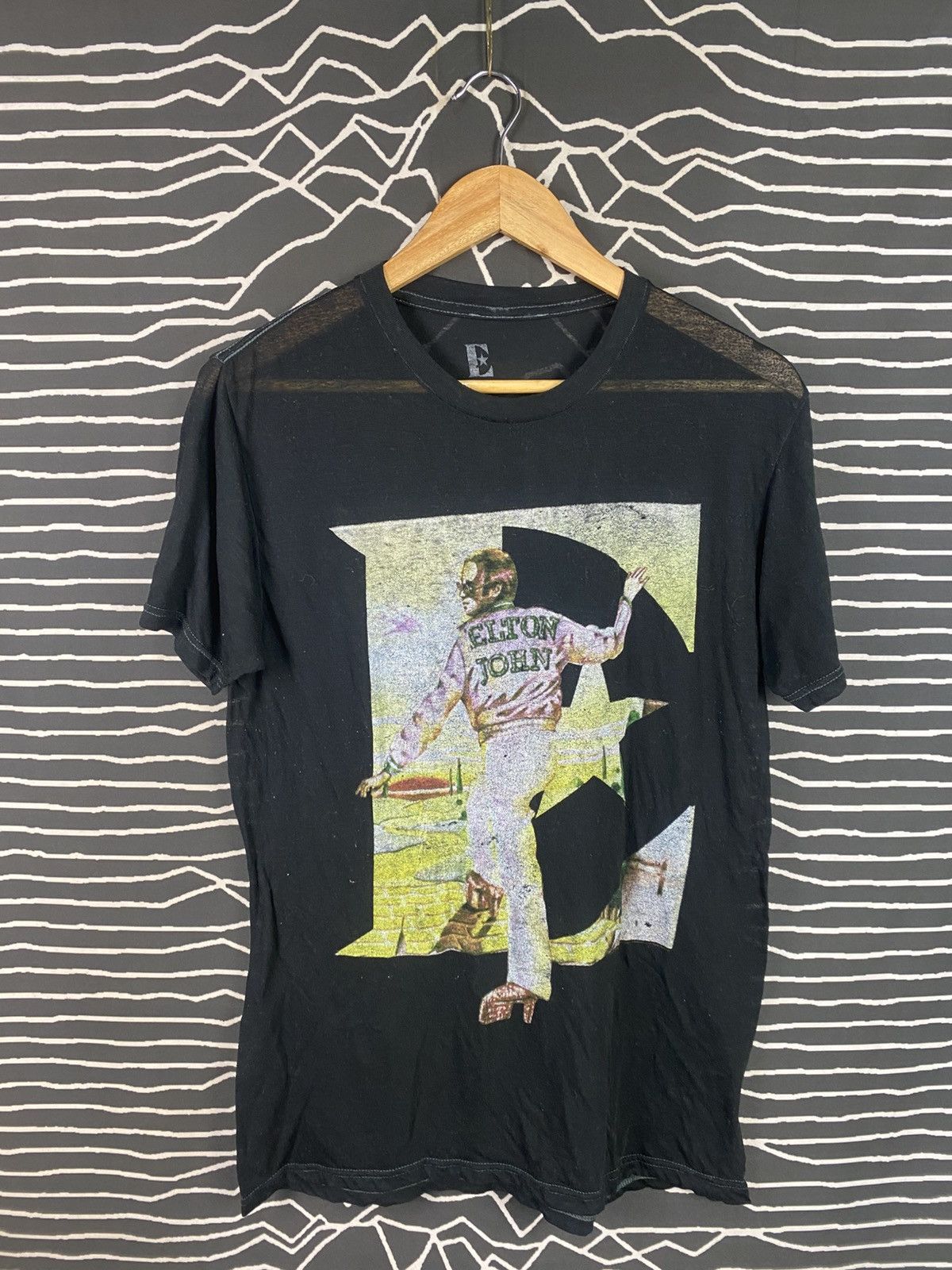 Band Tees × Vintage Elton John 2019 Farewell Yellow Brick Road Tour T Shirt Size US M / EU 48-50 / 2 - 1 Thumbnail