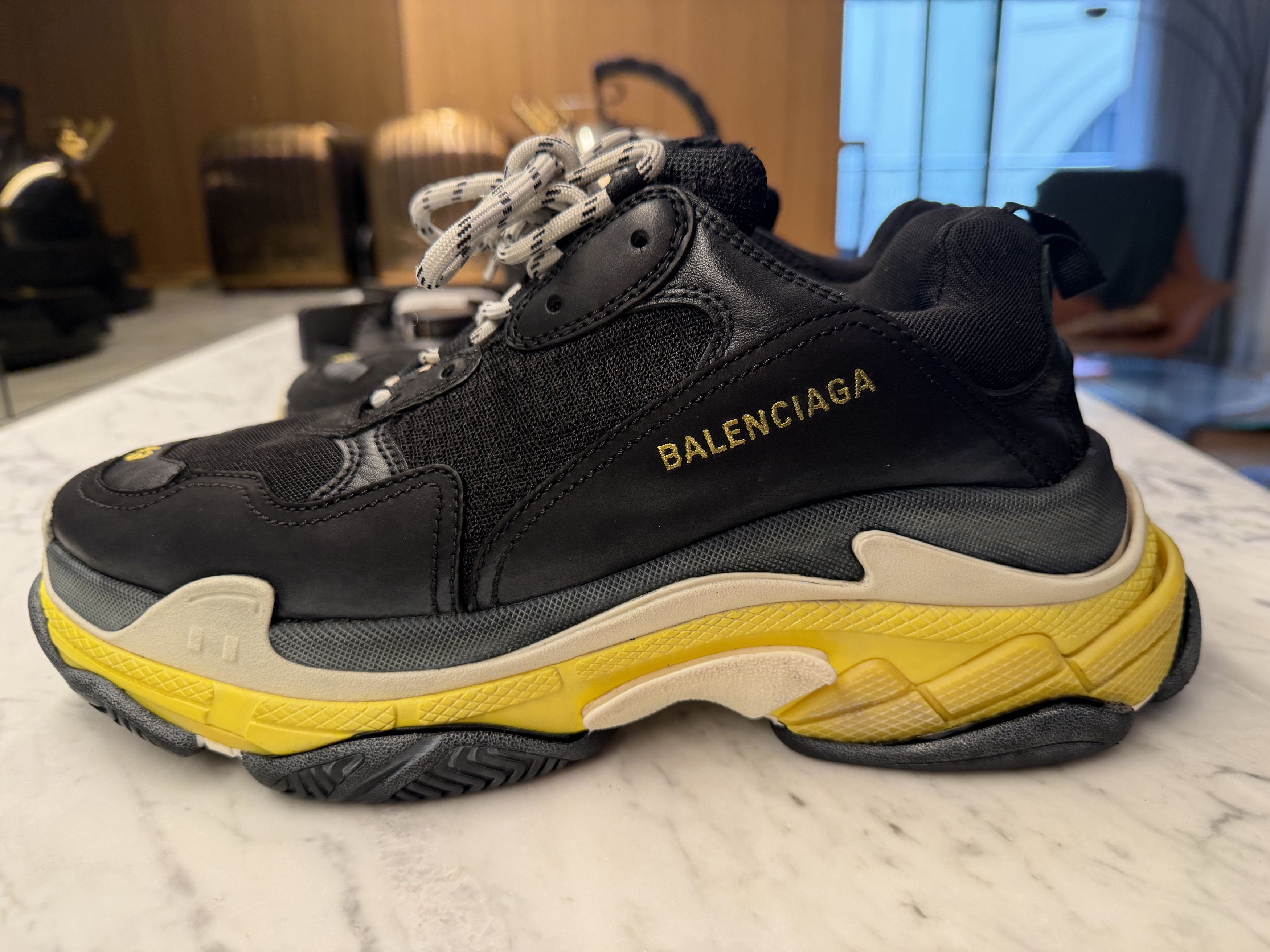Balenciaga Balenciaga Black /Yellow Leather/Mesh Triple S Sneakers S43 Size US 10 / EU 43 - 3 Thumbnail