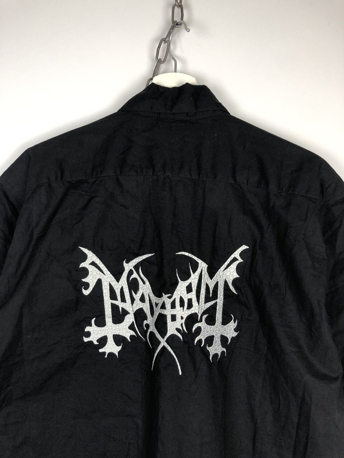Band Tees Heavy Metal Shirt Vintage Emvroidered Black Rock size L Size US L / EU 52-54 / 3 - 7 Thumbnail