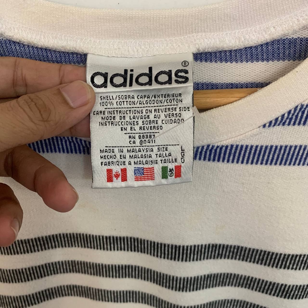 Adidas Vintage Adidas T-shirt Stripe 90s Large Size US L / EU 52-54 / 3 - 4 Thumbnail