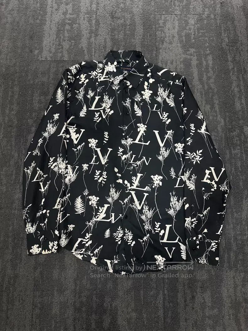 Louis Vuitton Louis Vuitton Long sleeve shirt with full print of presbyo Size US L / EU 52-54 / 3 - 1 Thumbnail