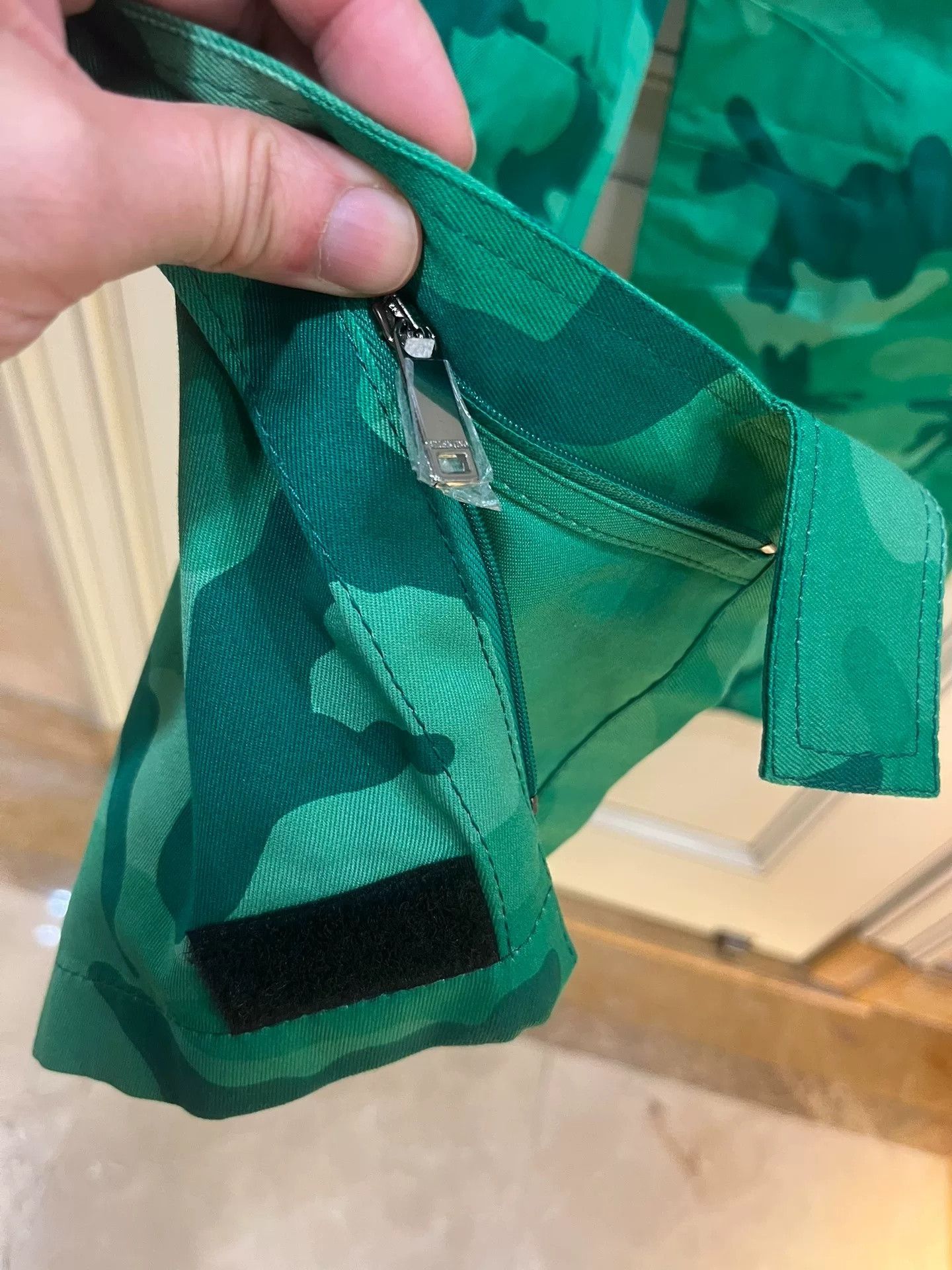 Valentino Valentino Green Camouflage Cargo Pants Size US 30 / EU 46 - 4 Thumbnail