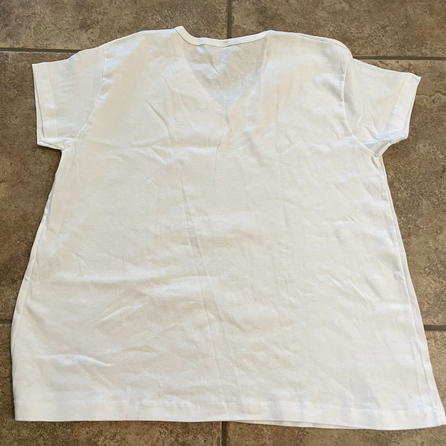 Vintage Natalie Krol White V-Neck Graphic Tee Womens L White V-Neck T-Shirt Size L / US 10 / IT 46 - 6 Thumbnail