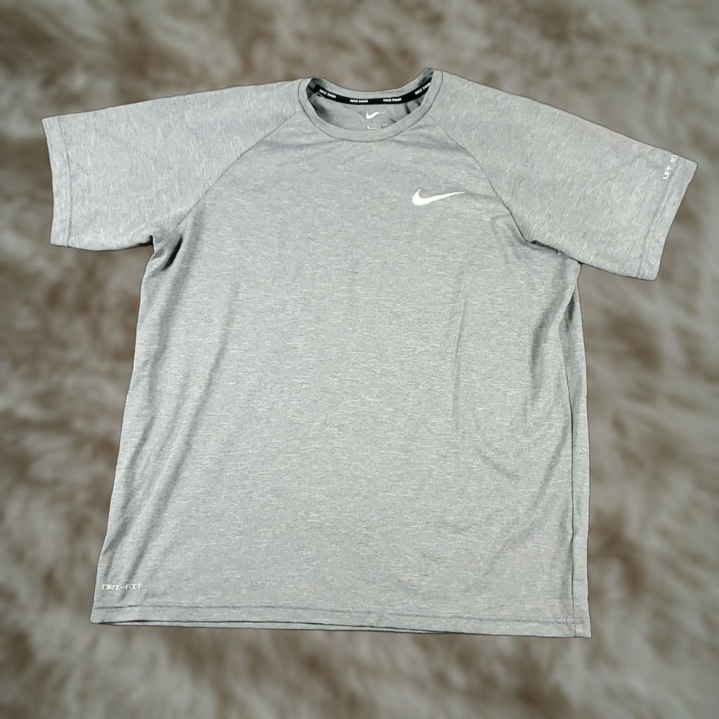 Nike Nike T Shirt Mens Size Medium Gray Swoosh Training Active Short Sleeve Womens? Size US M / EU 48-50 / 2 - 1 Thumbnail