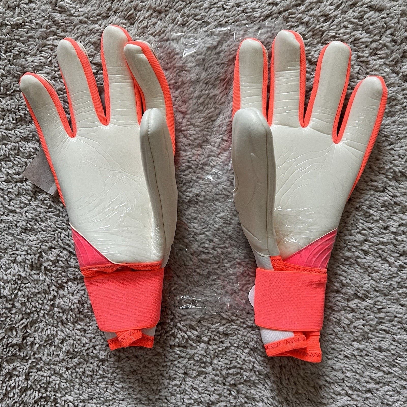 Adidas Adidas Predator Copa GL Pro Goalkeeper Gloves Size 12 NWT Size ONE SIZE - 4 Thumbnail