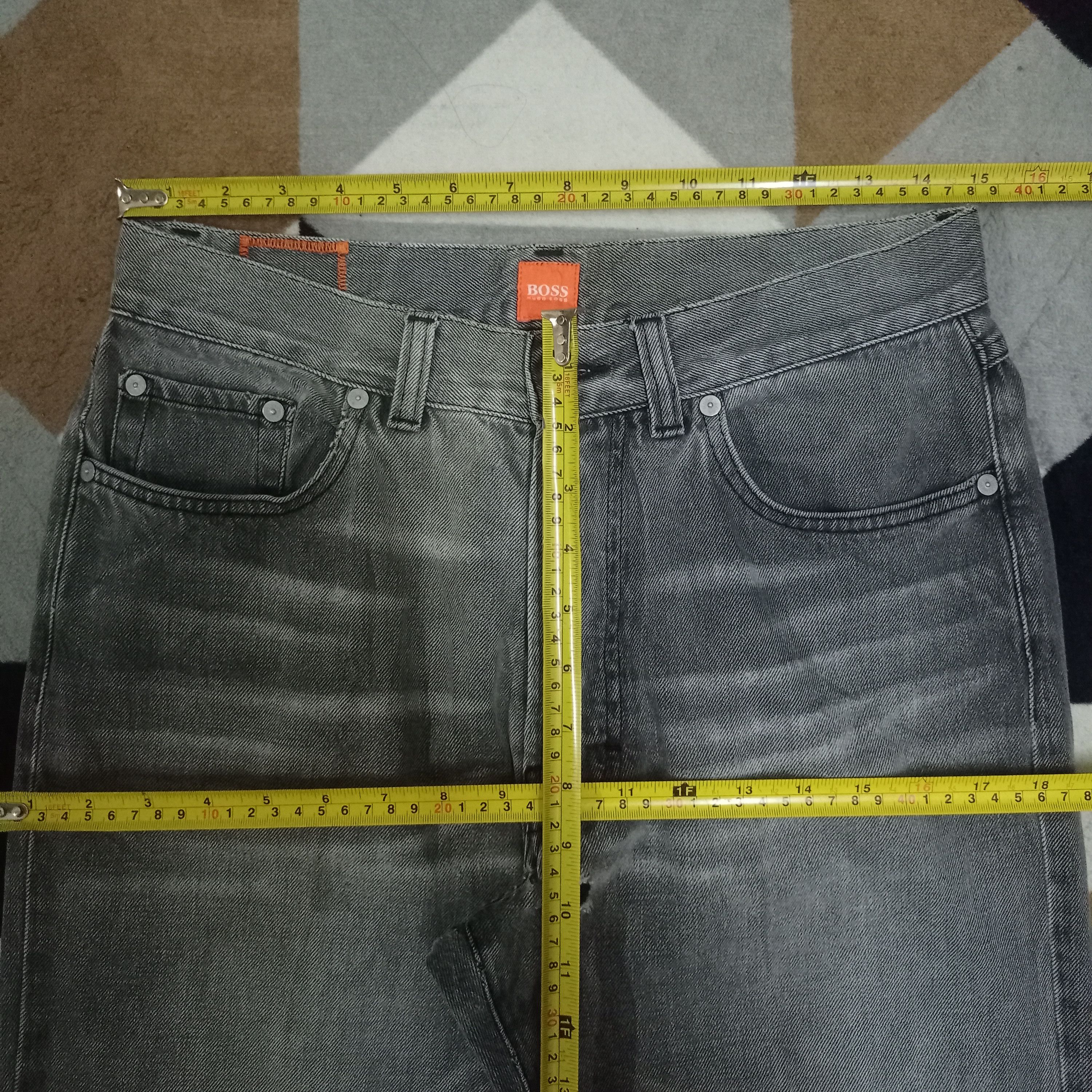 Hugo × Hugo Boss Vintage Hugo Boss Distressed Loose Jeans 30x29 Size US 30 / EU 46 - 6 Thumbnail