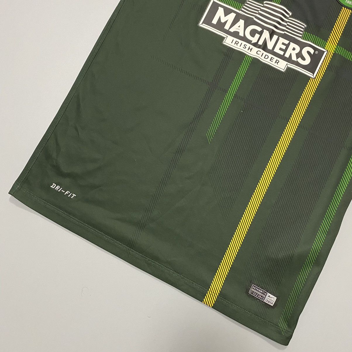 Nike Celtic FC 2014-2015 Away Jersey Mens S Size Football Jersey Size US S / EU 44-46 / 1 - 3 Thumbnail