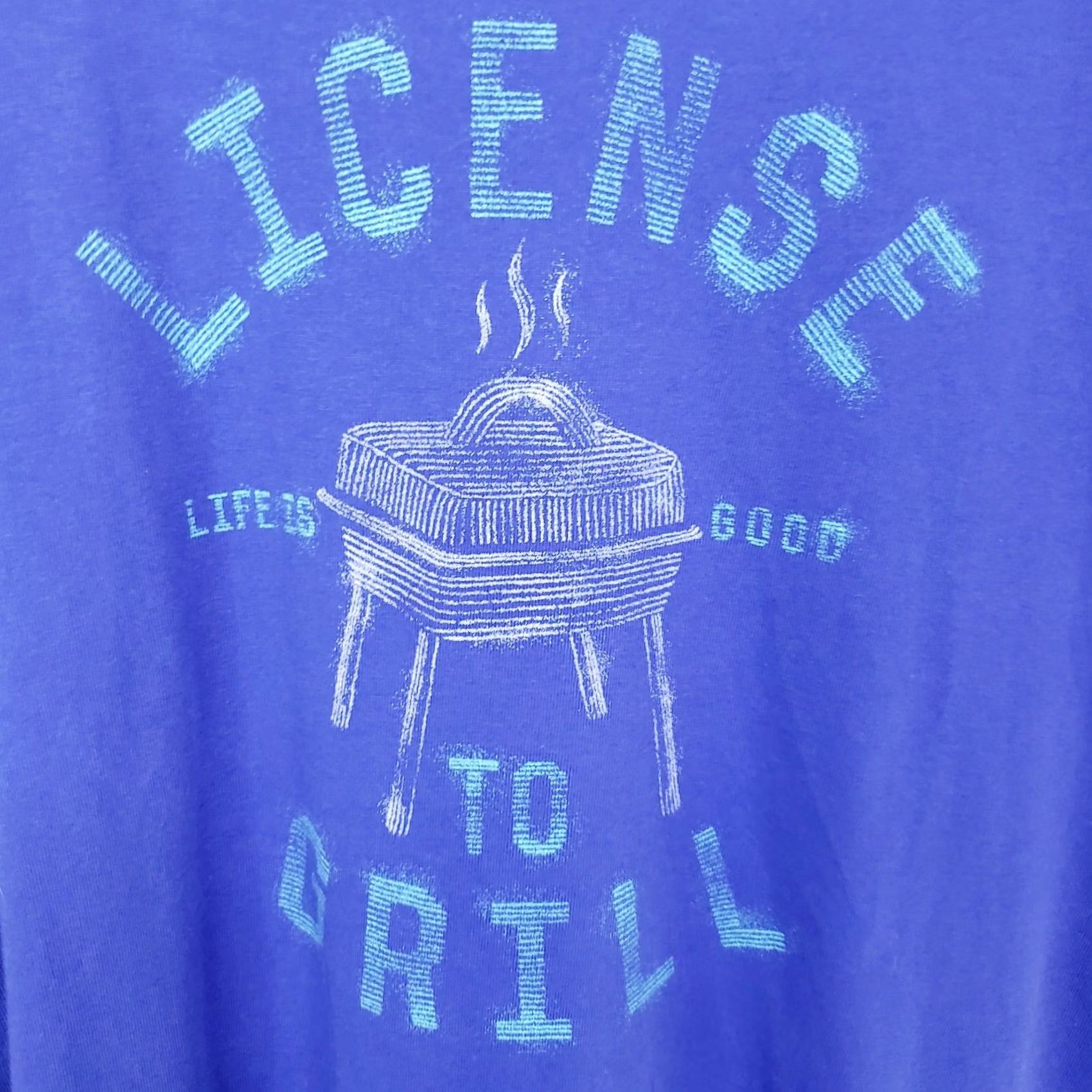 Life is Good Life is Good License To Grill Shirt Men's L Blue 100% Cotton Short Sleeve Crew Neck Regular Fit Size US L / EU 52-54 / 3 - 4 Thumbnail