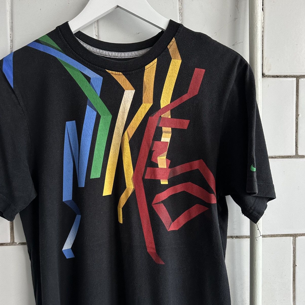Japanese Brand × Nike Vintage Japanese Style Nike T-shirts Big Logo Y2K SK8 00s Size US S / EU 44-46 / 1 - 3 Thumbnail