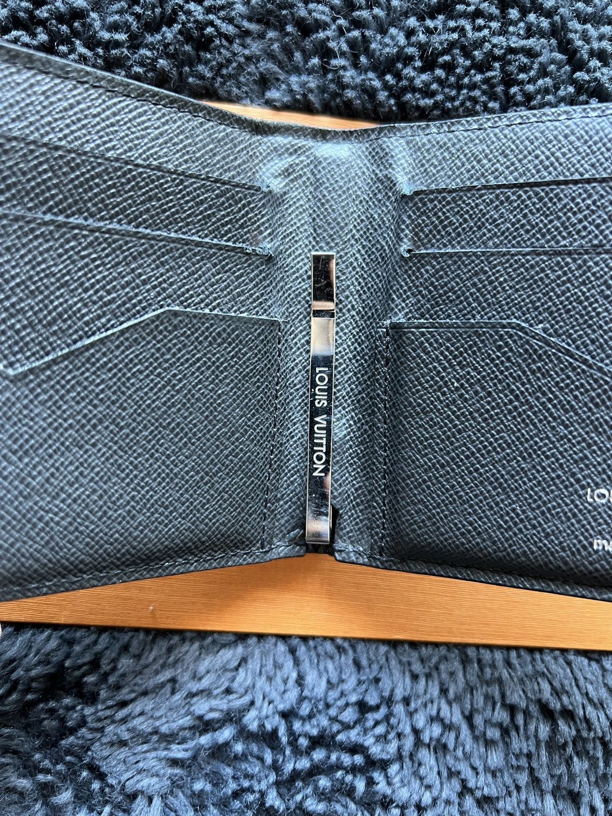 Louis Vuitton Taiga Wallet Size ONE SIZE - 6 Thumbnail