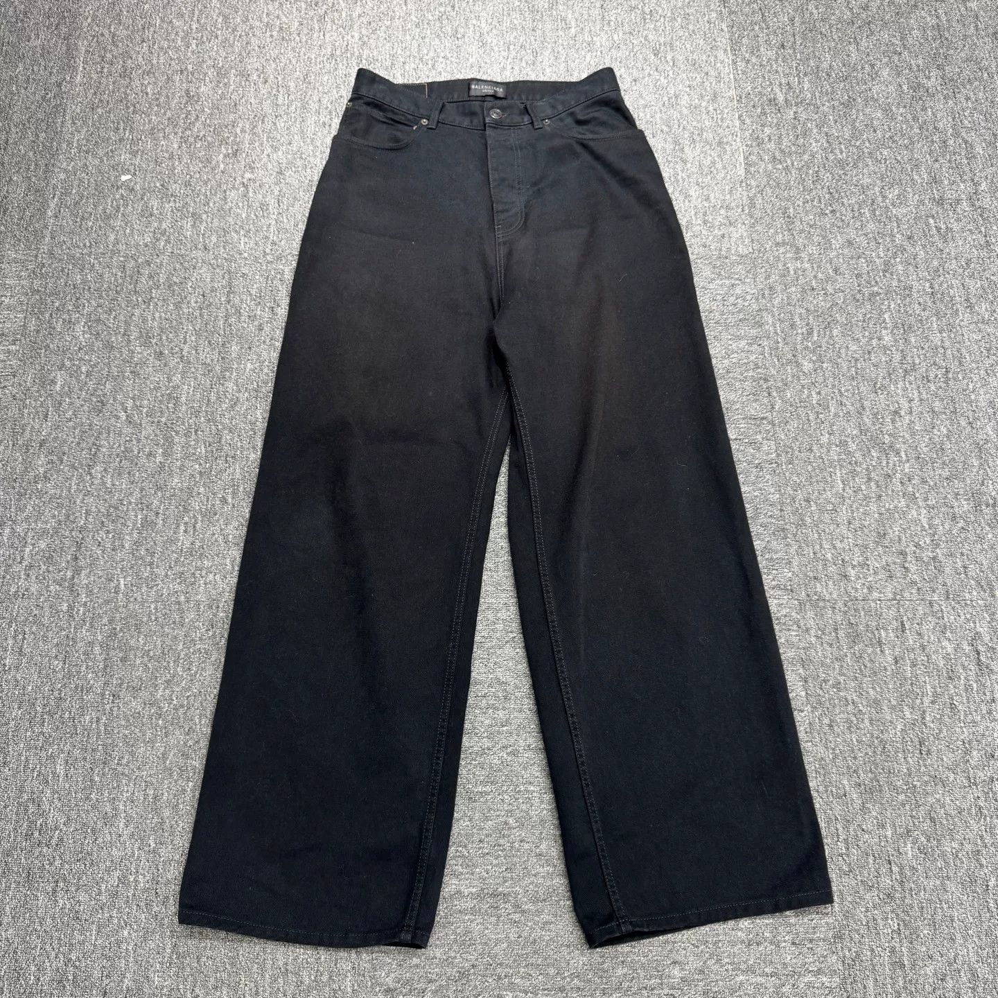Balenciaga Balenciaga Wide-Leg Jeans Size 32" / US 10 / IT 46 - 1 Thumbnail